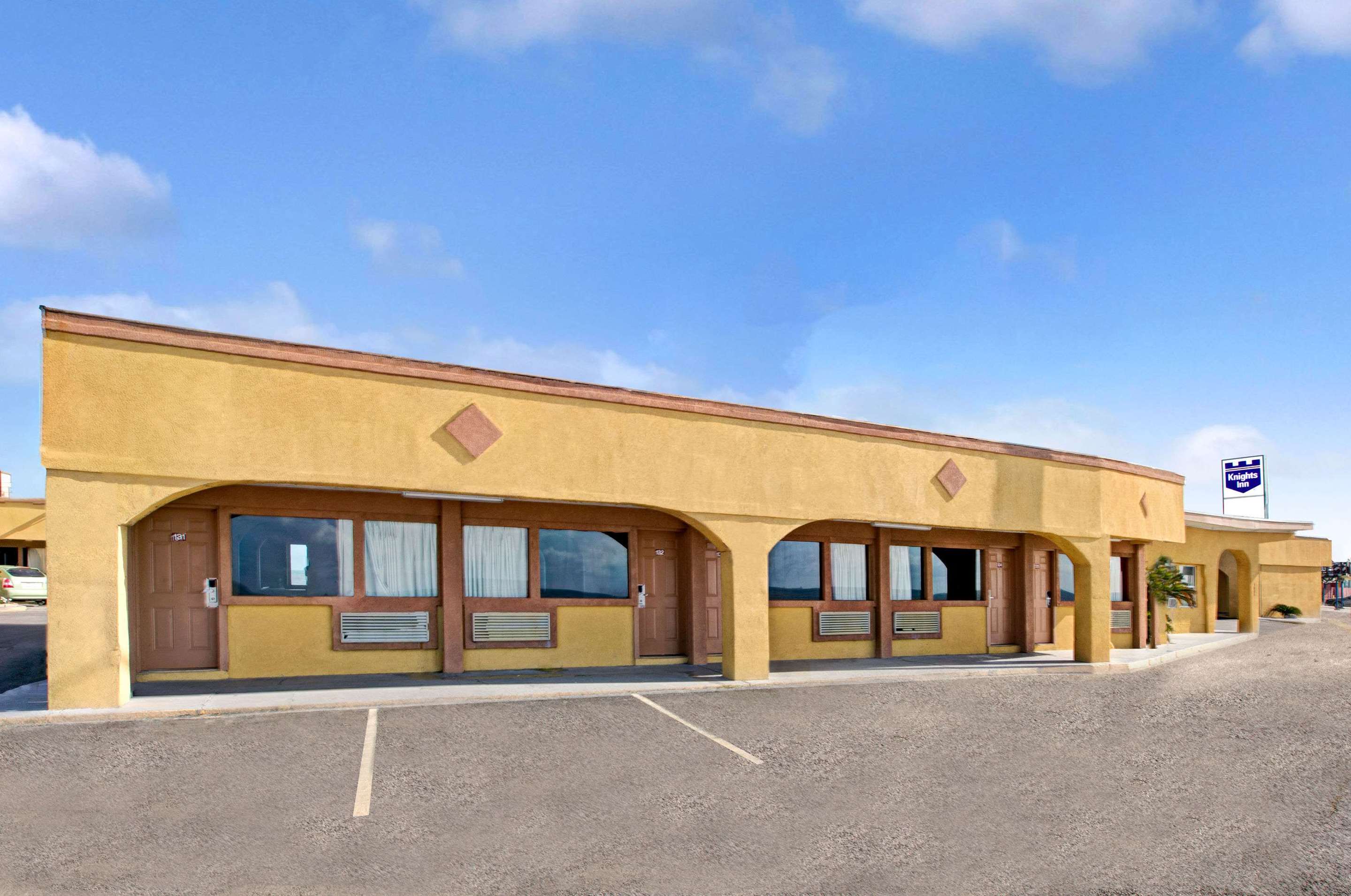 Welcome to the Knights Inn Galveston | Knights Inn Galveston