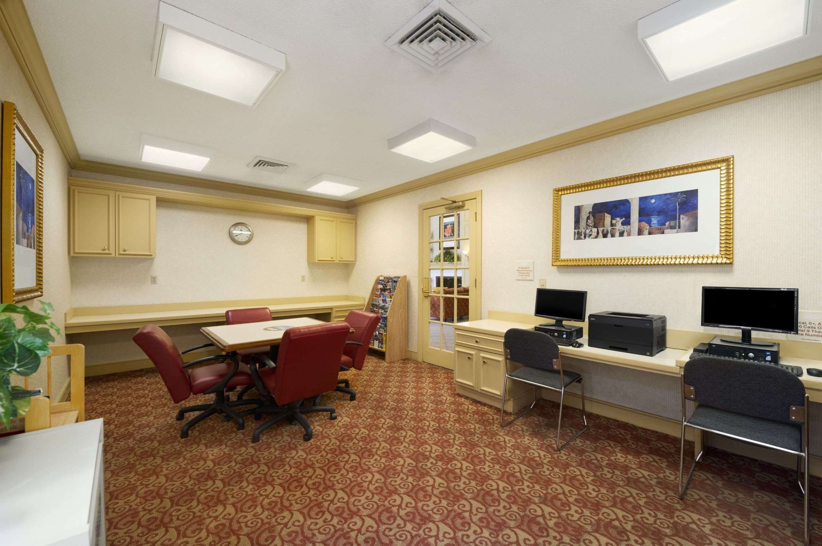 Buisness Center