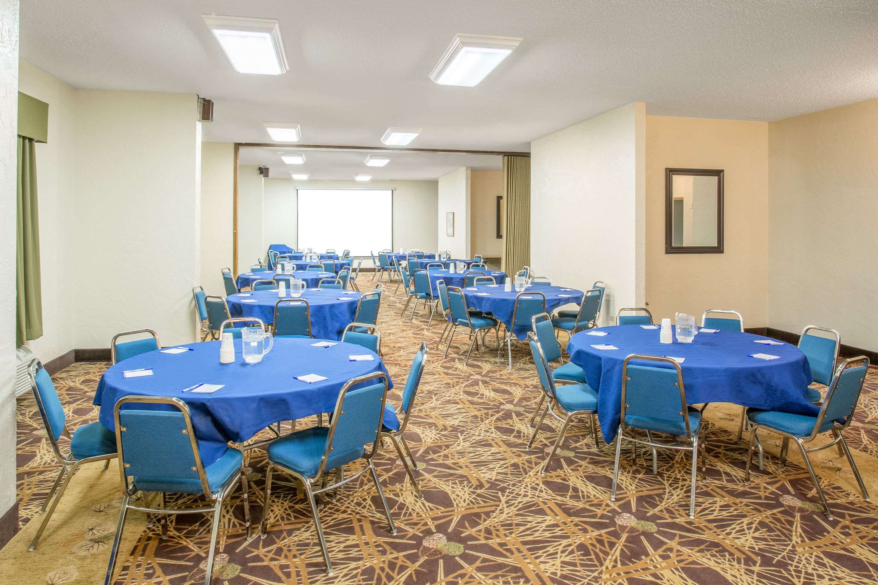Meeting Room | Baymont by Wyndham Frisco Lake Dillon