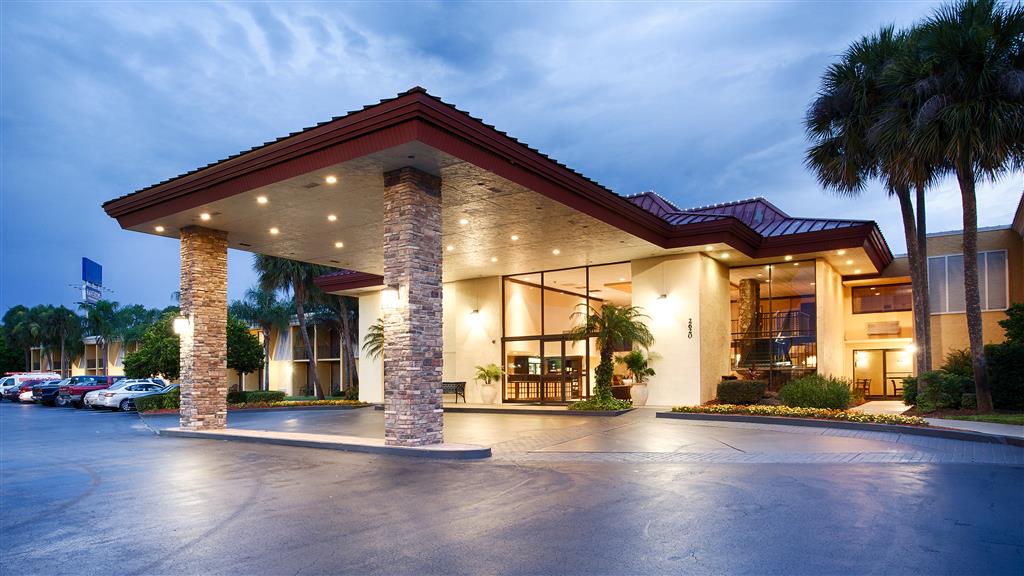 Best Western International Speedway Hotel, Daytona Beach Best Western International Speedway Hotel, Daytona Beach