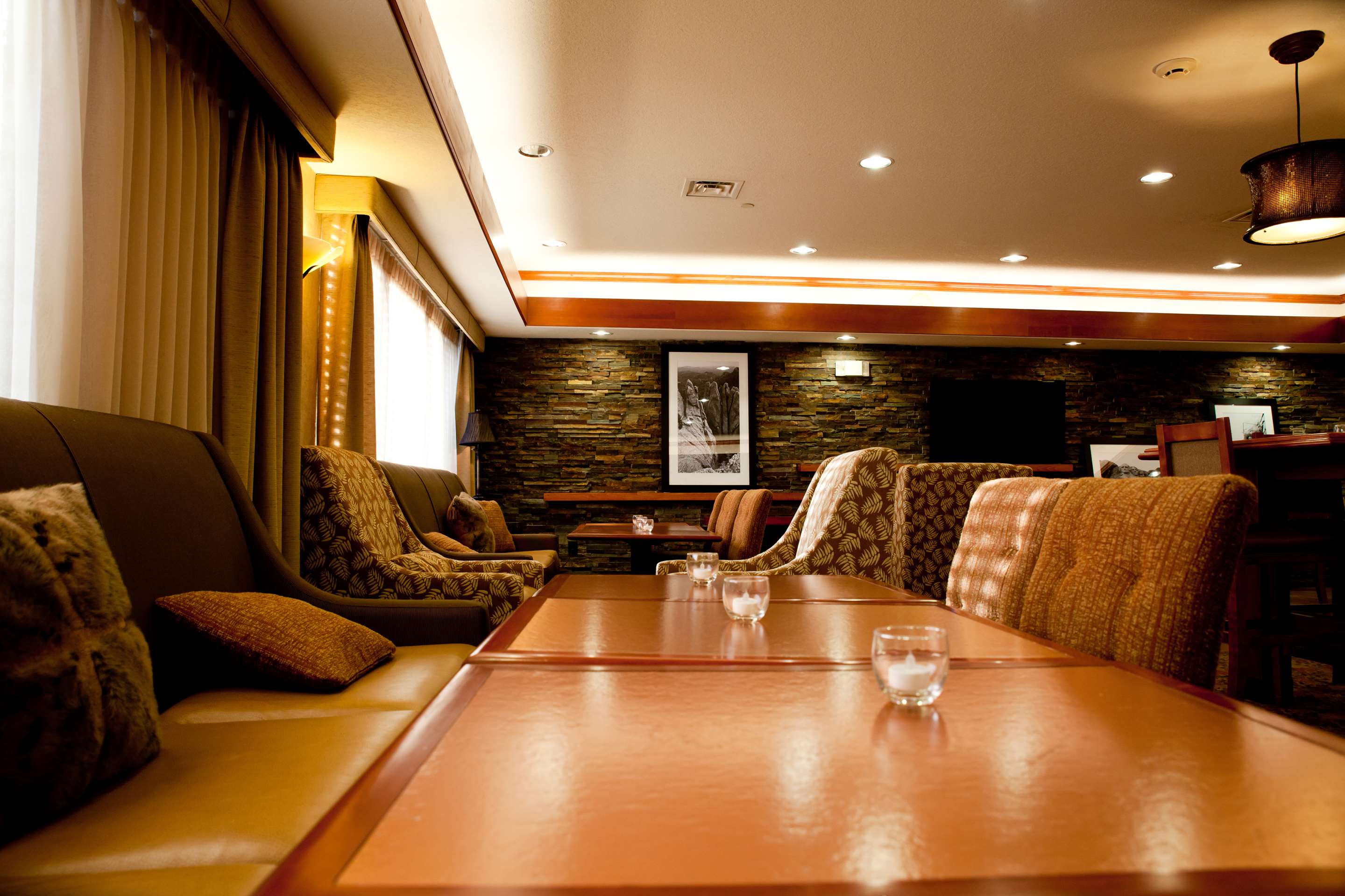 Restaurant | Hampton Inn Rapid City