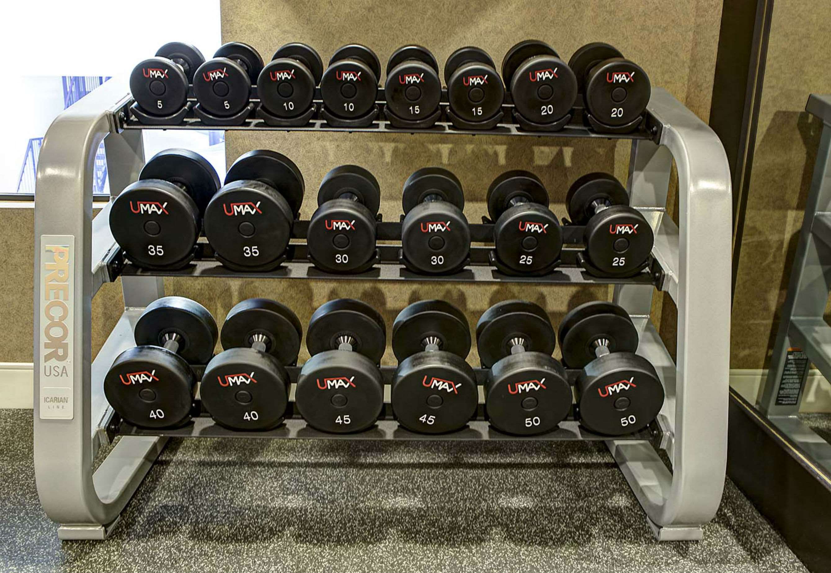 Health club fitness center gym | Hampton Inn Rapid City