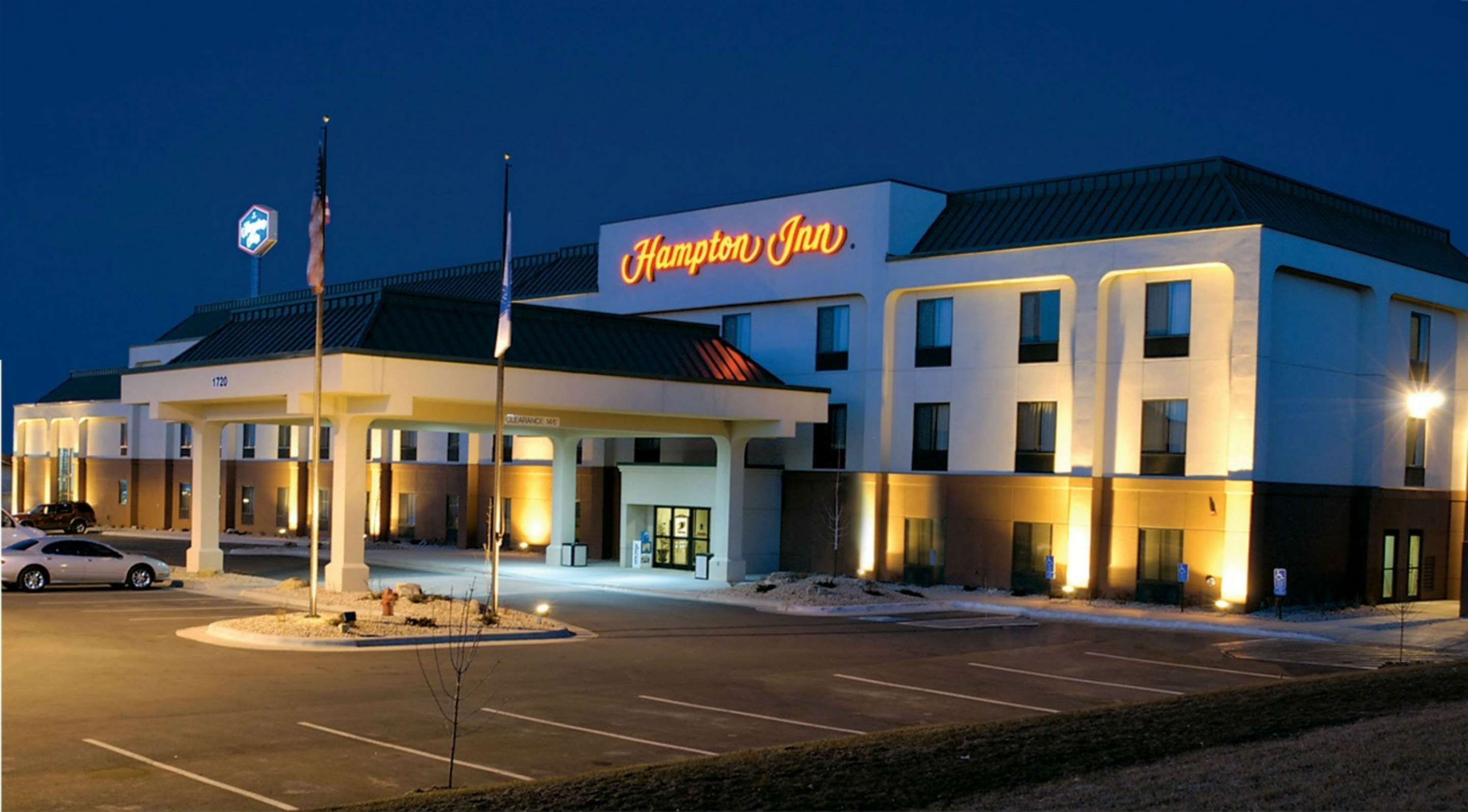 Exterior | Hampton Inn Rapid City