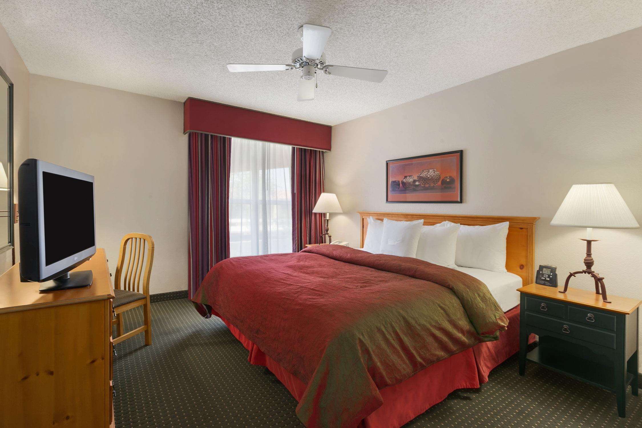 Guest room