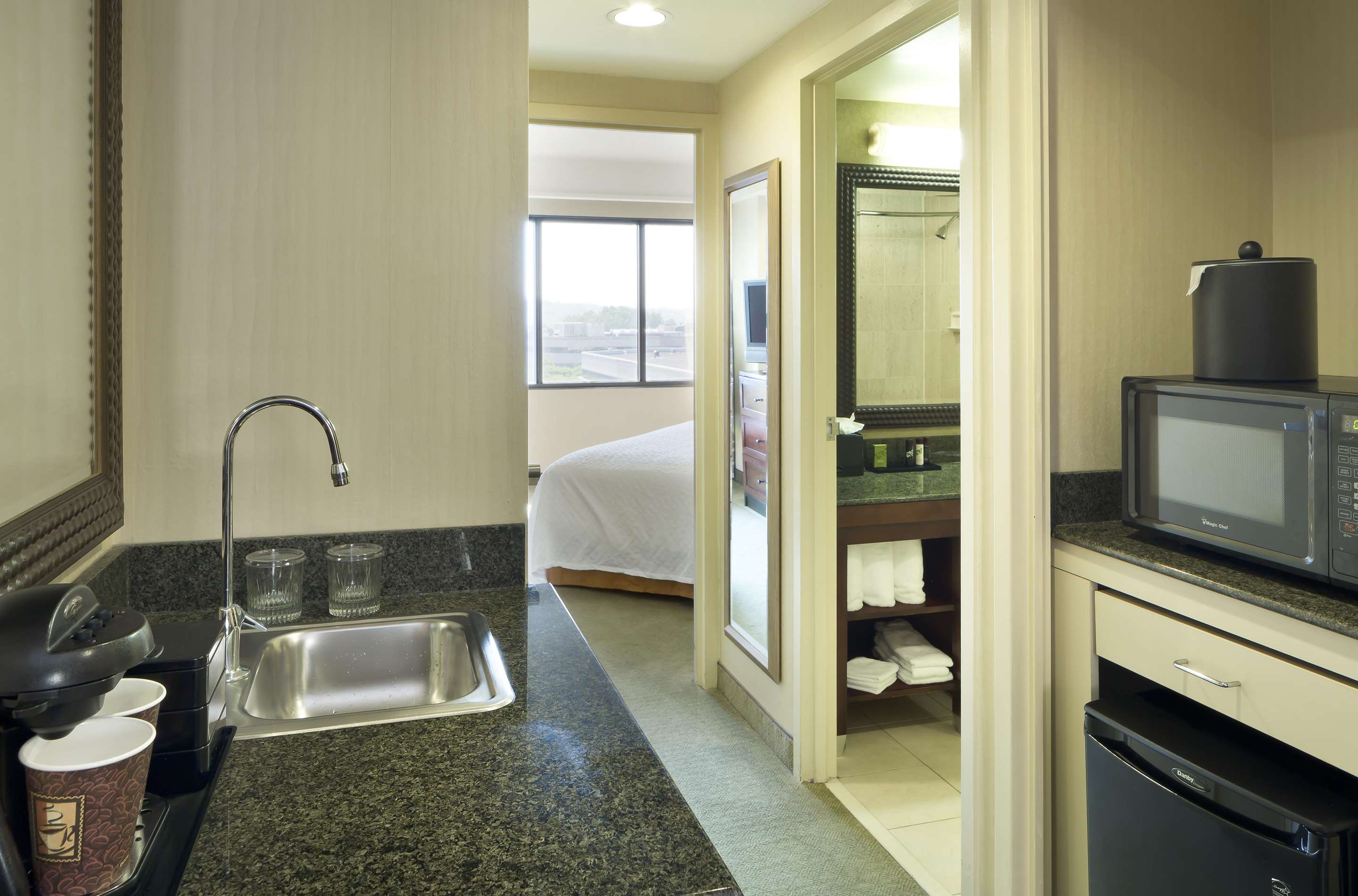 Guest room