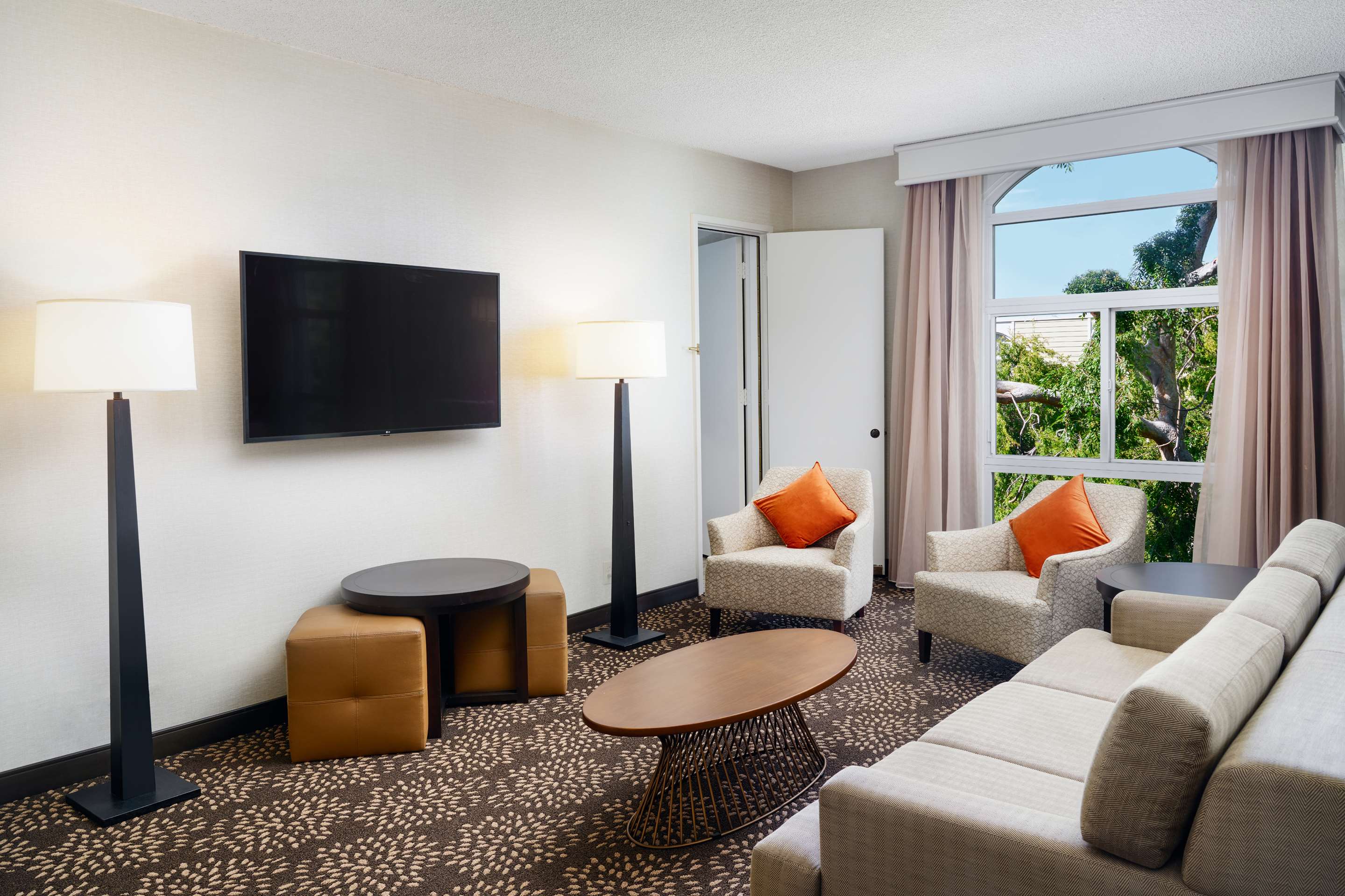 Guest room