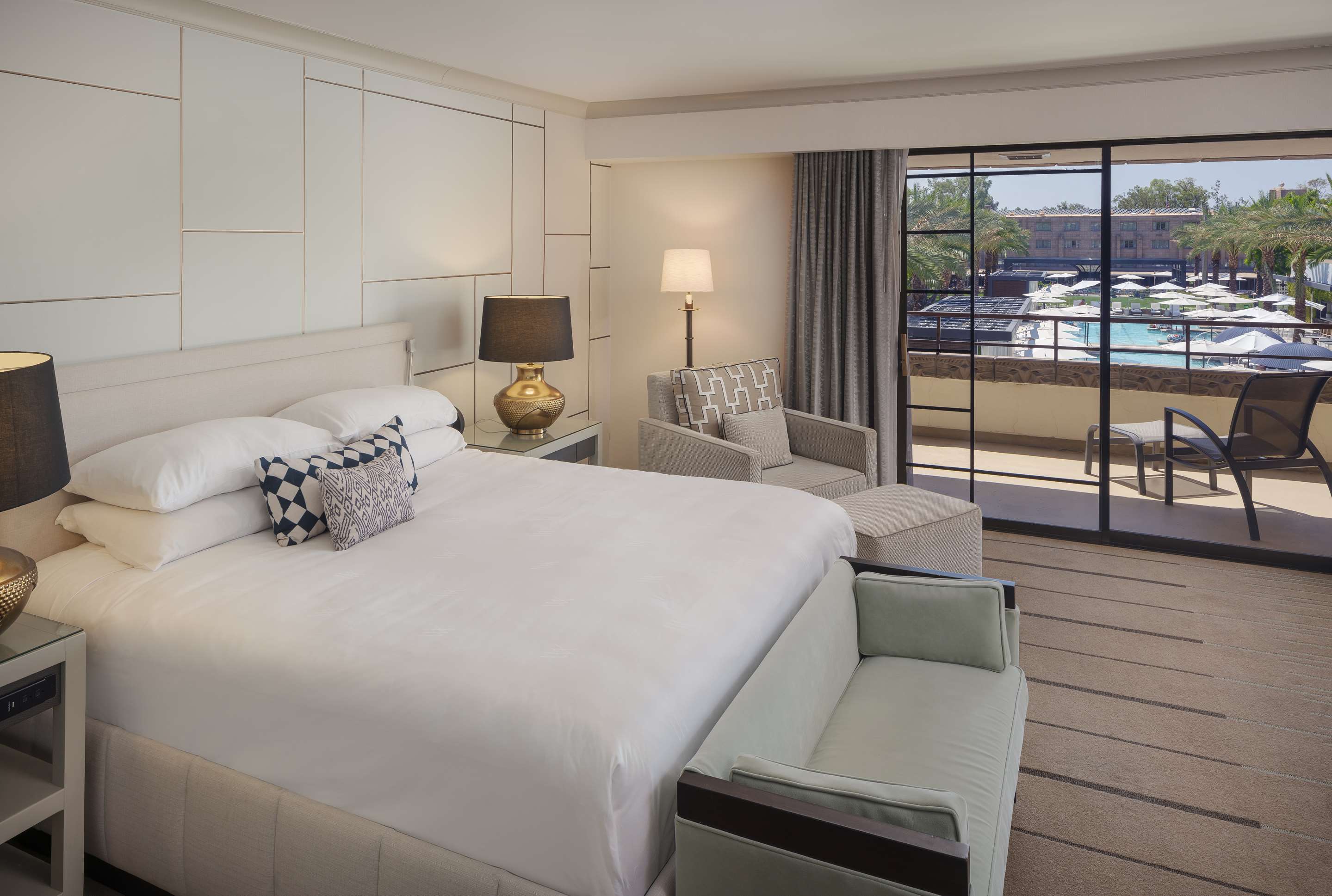 Guest room