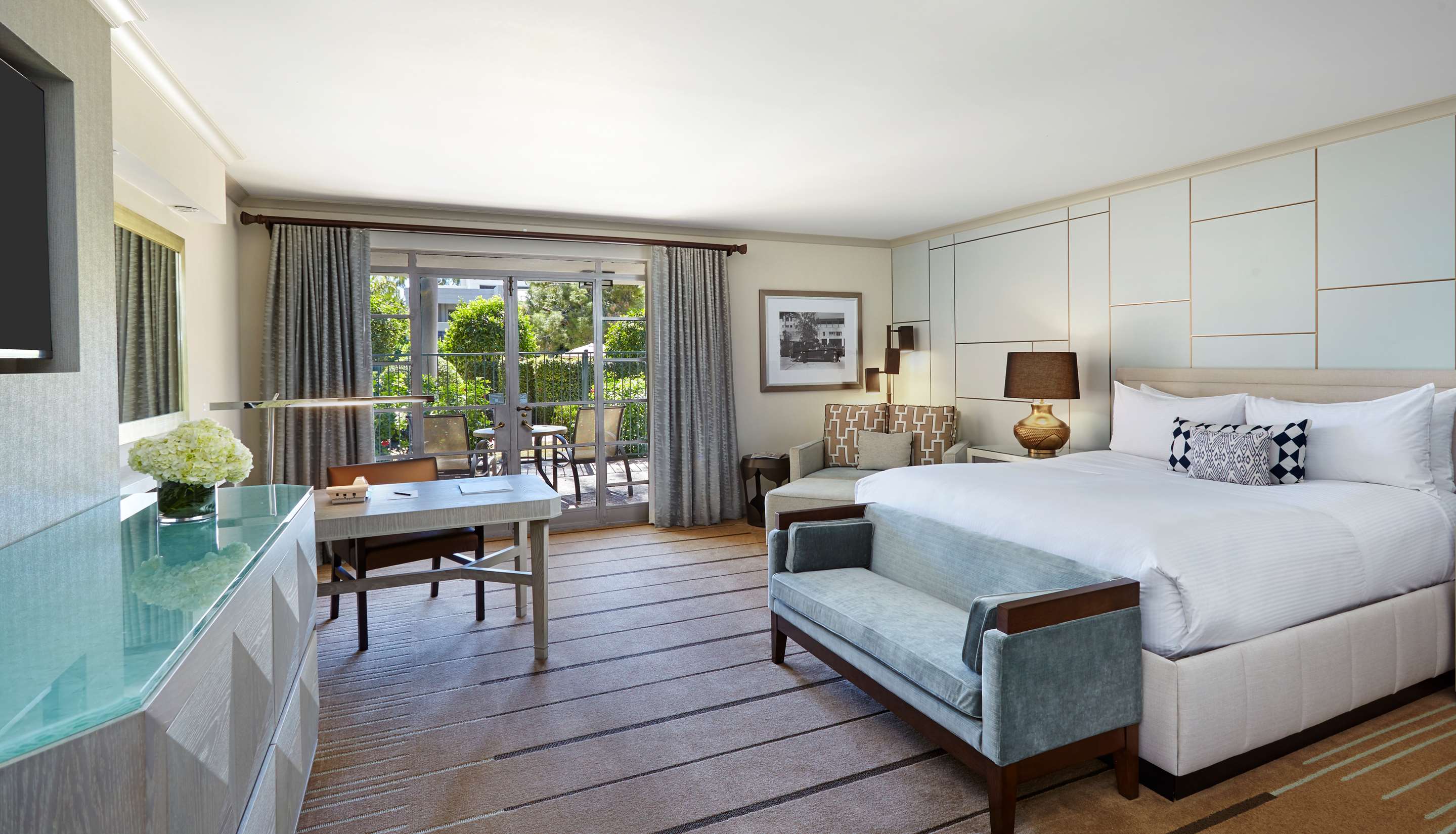 Guest room