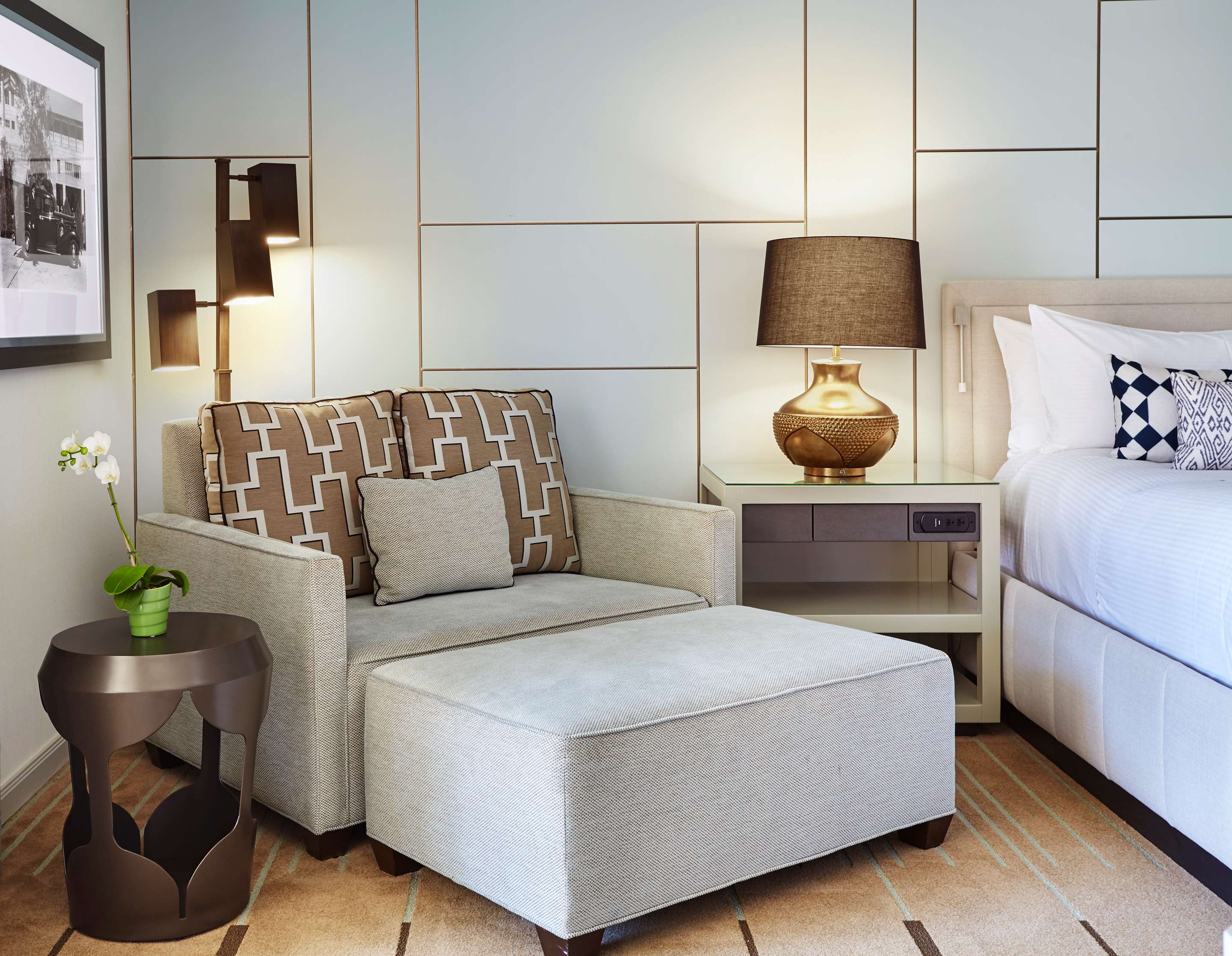 Guest room
