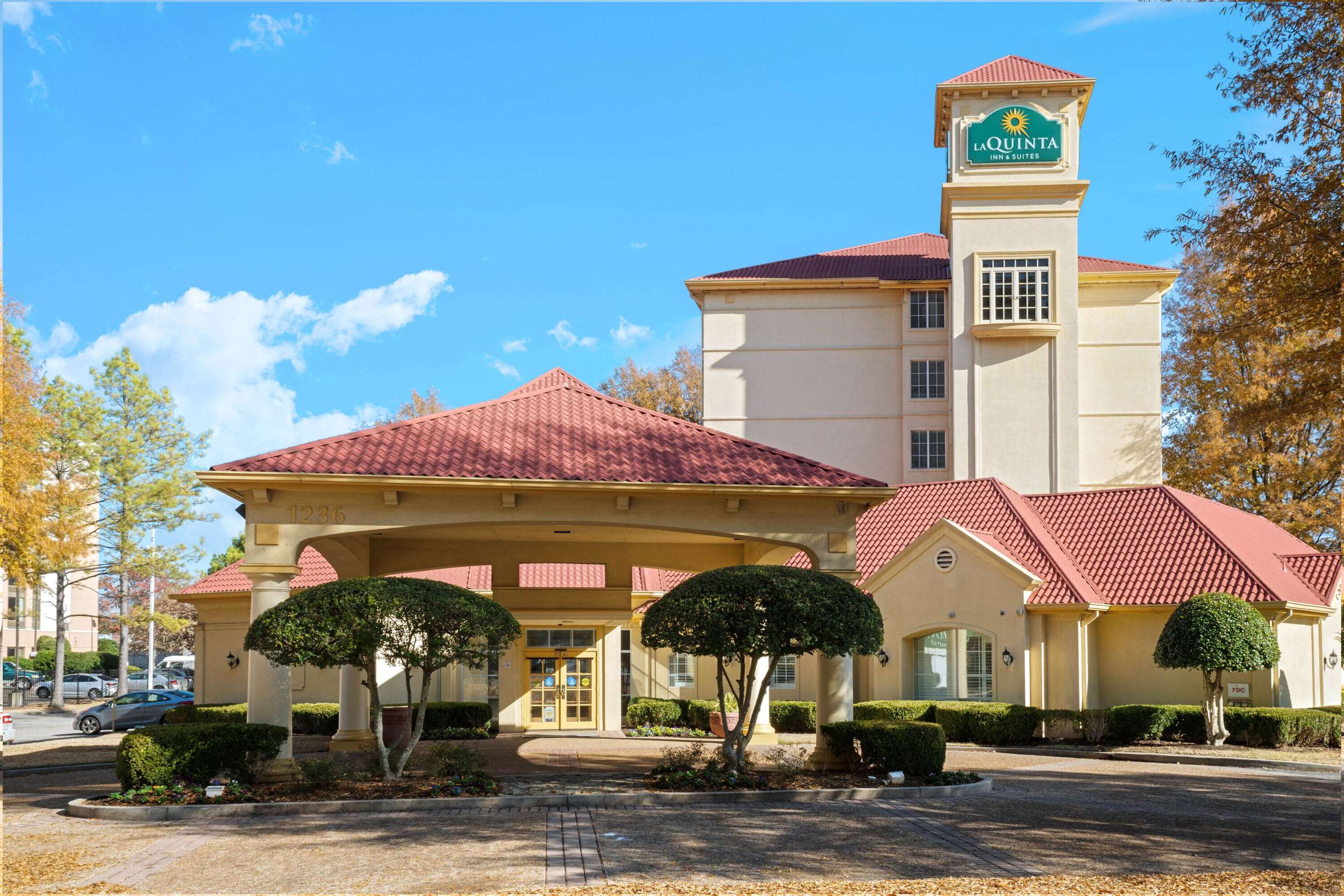 Exterior | La Quinta Inn & Suites by Wyndham Memphis Primacy Parkway