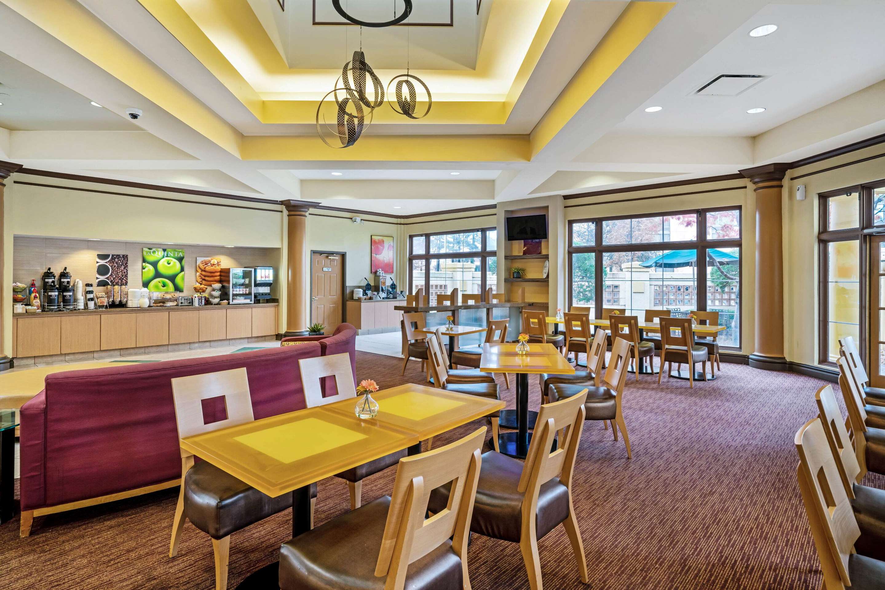 Property amenity | La Quinta Inn & Suites by Wyndham Memphis Primacy Parkway