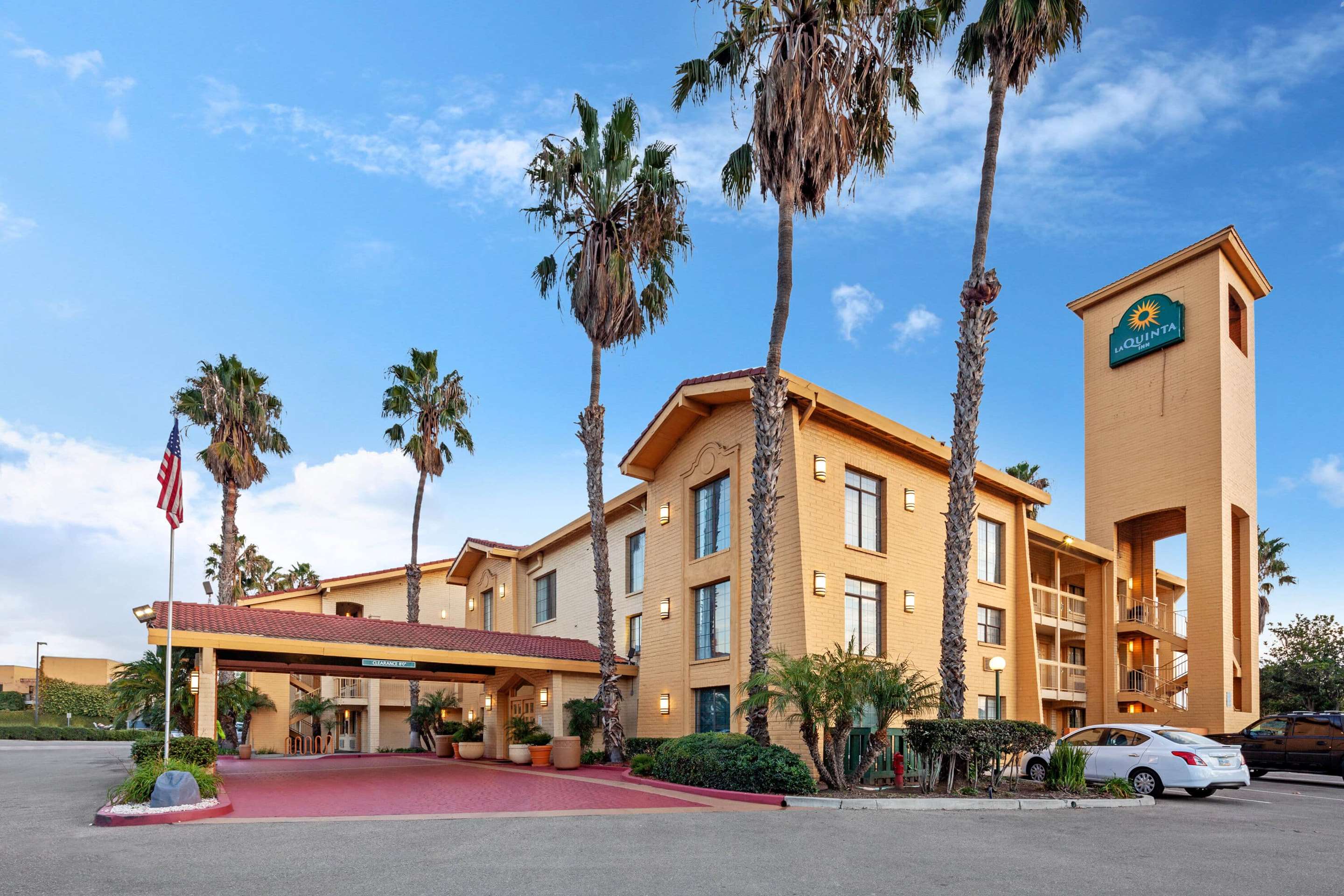 Undefined | La Quinta Inn by Wyndham Ventura