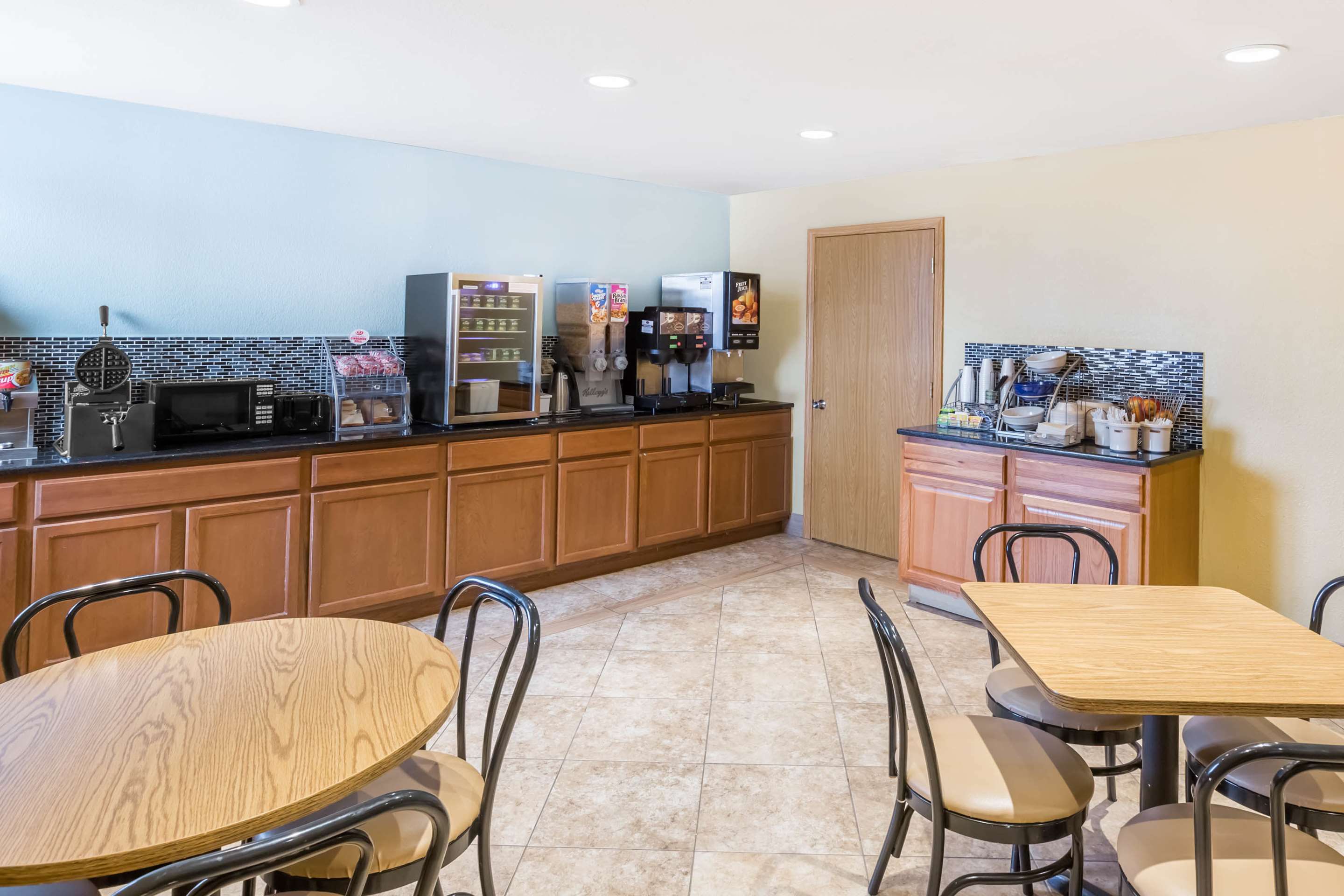 Property amenity | Super 8 by Wyndham Wichita Airport