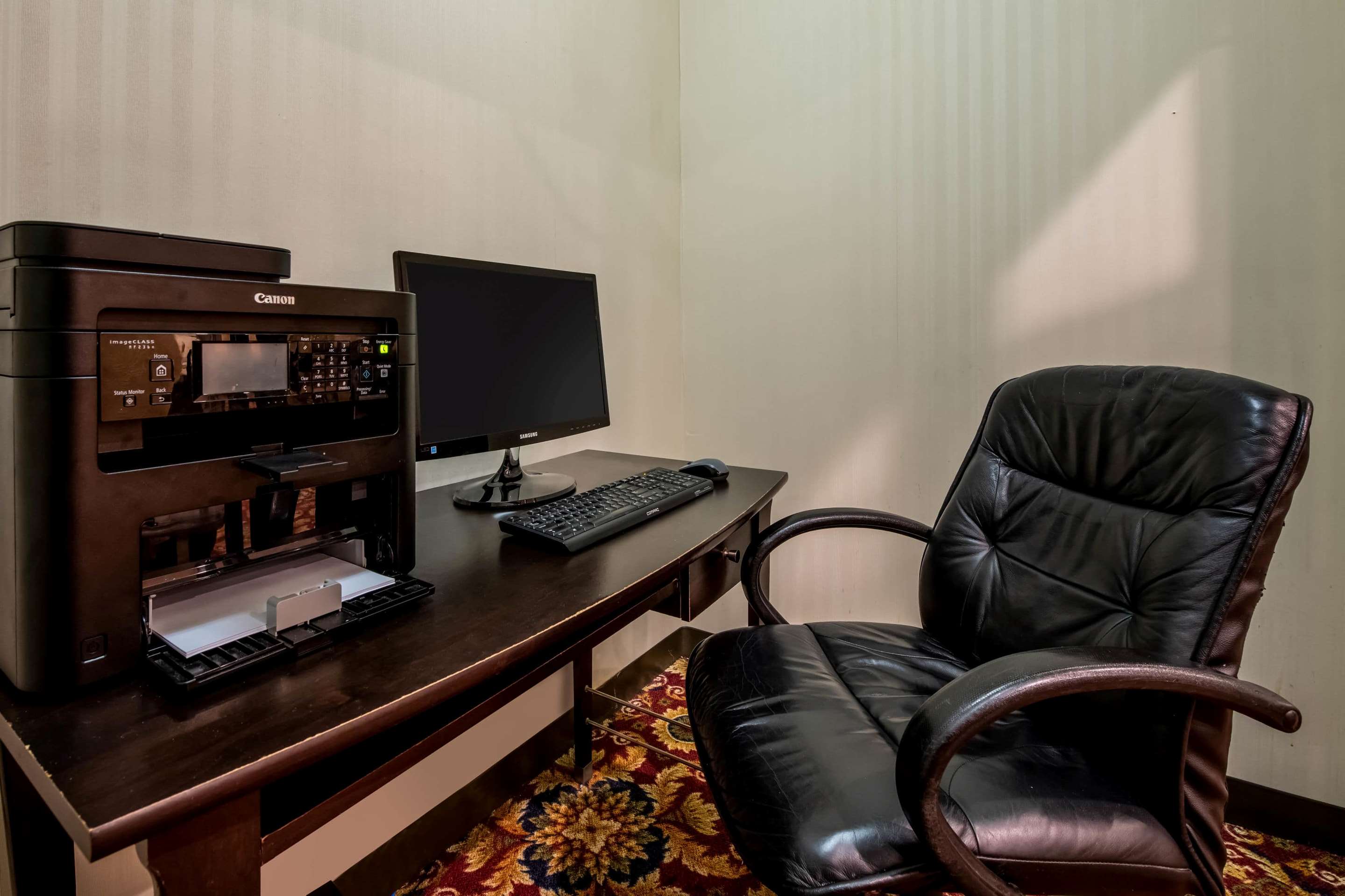 Business Center | Baymont by Wyndham Hagerstown
