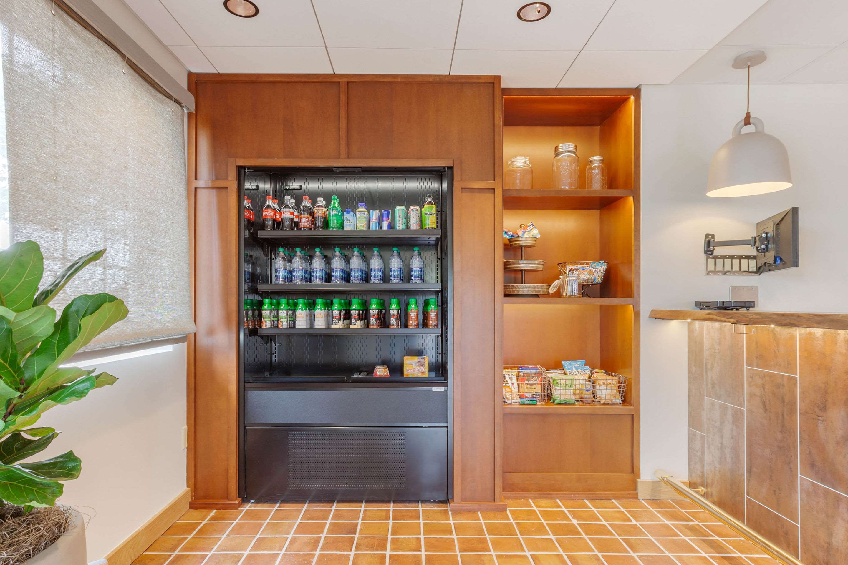 Hotel marketplace | Hotel Tempest, Trademark Collection by Wyndham