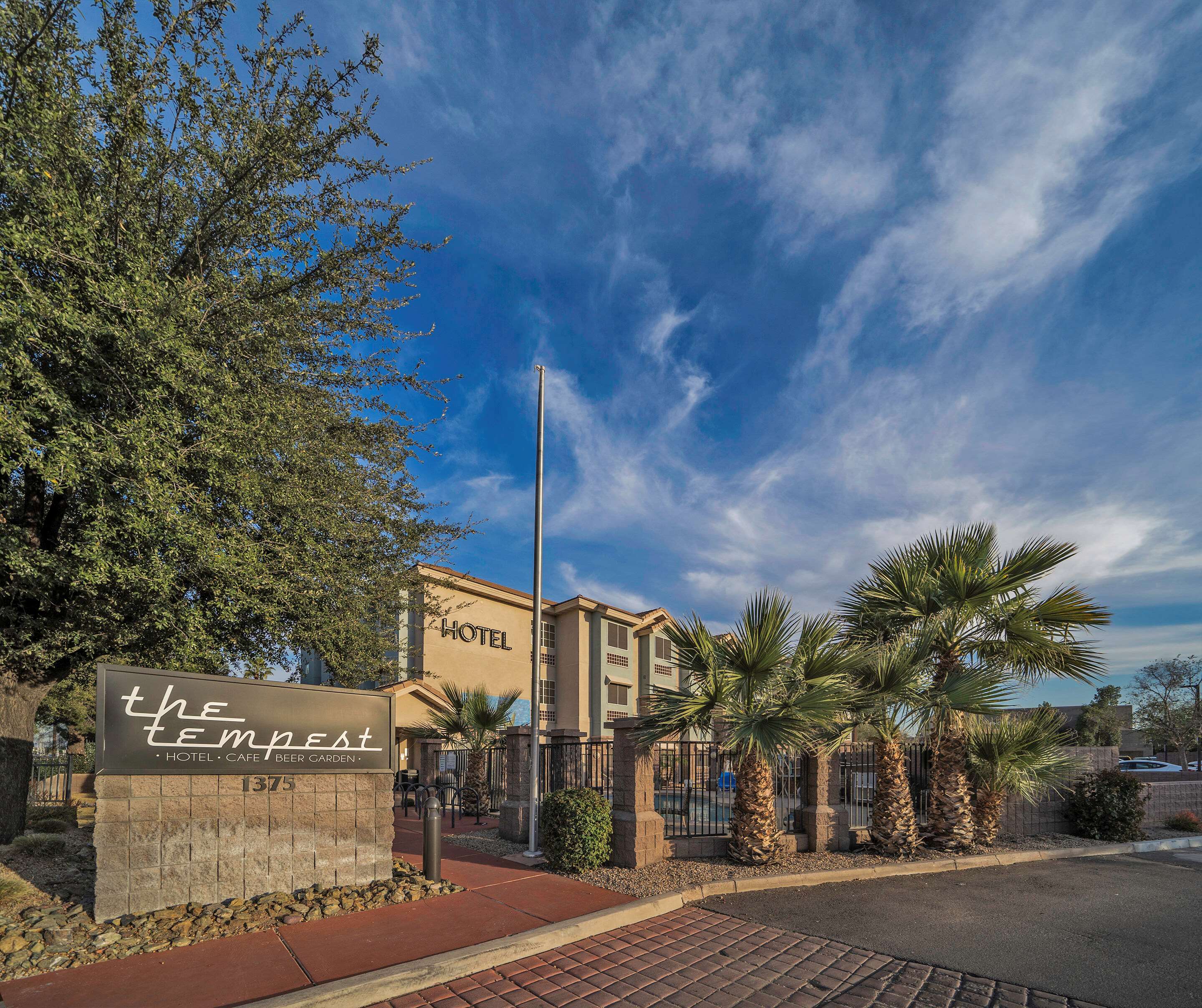 Hotel entrance | Hotel Tempest, Trademark Collection by Wyndham