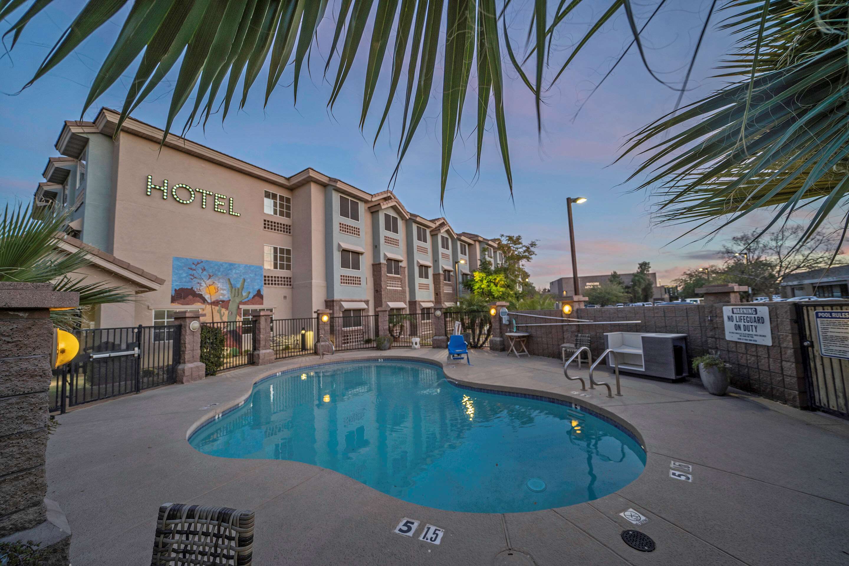 Outdoor pool | Hotel Tempest, Trademark Collection by Wyndham