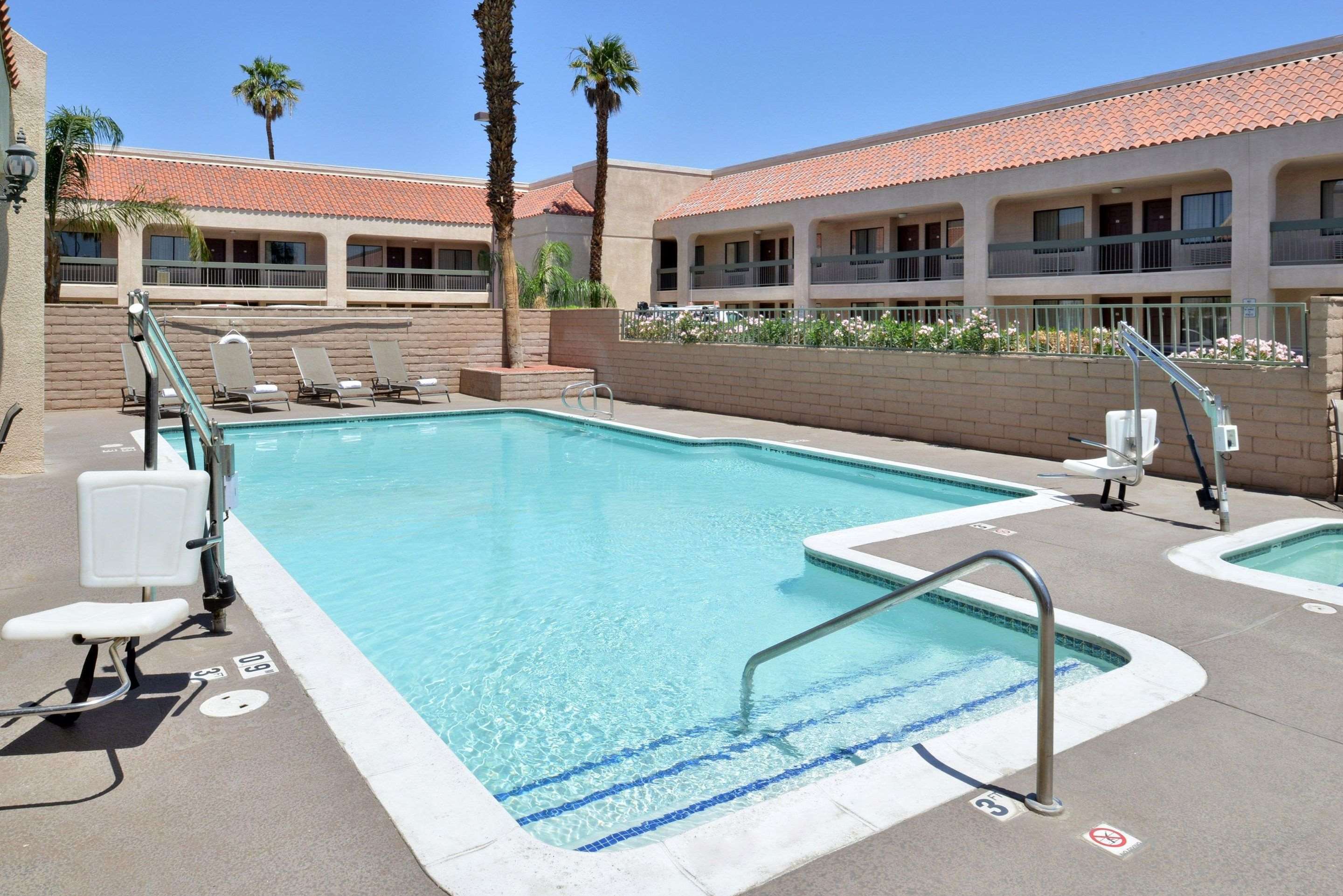 Outdoor pool with hot tub