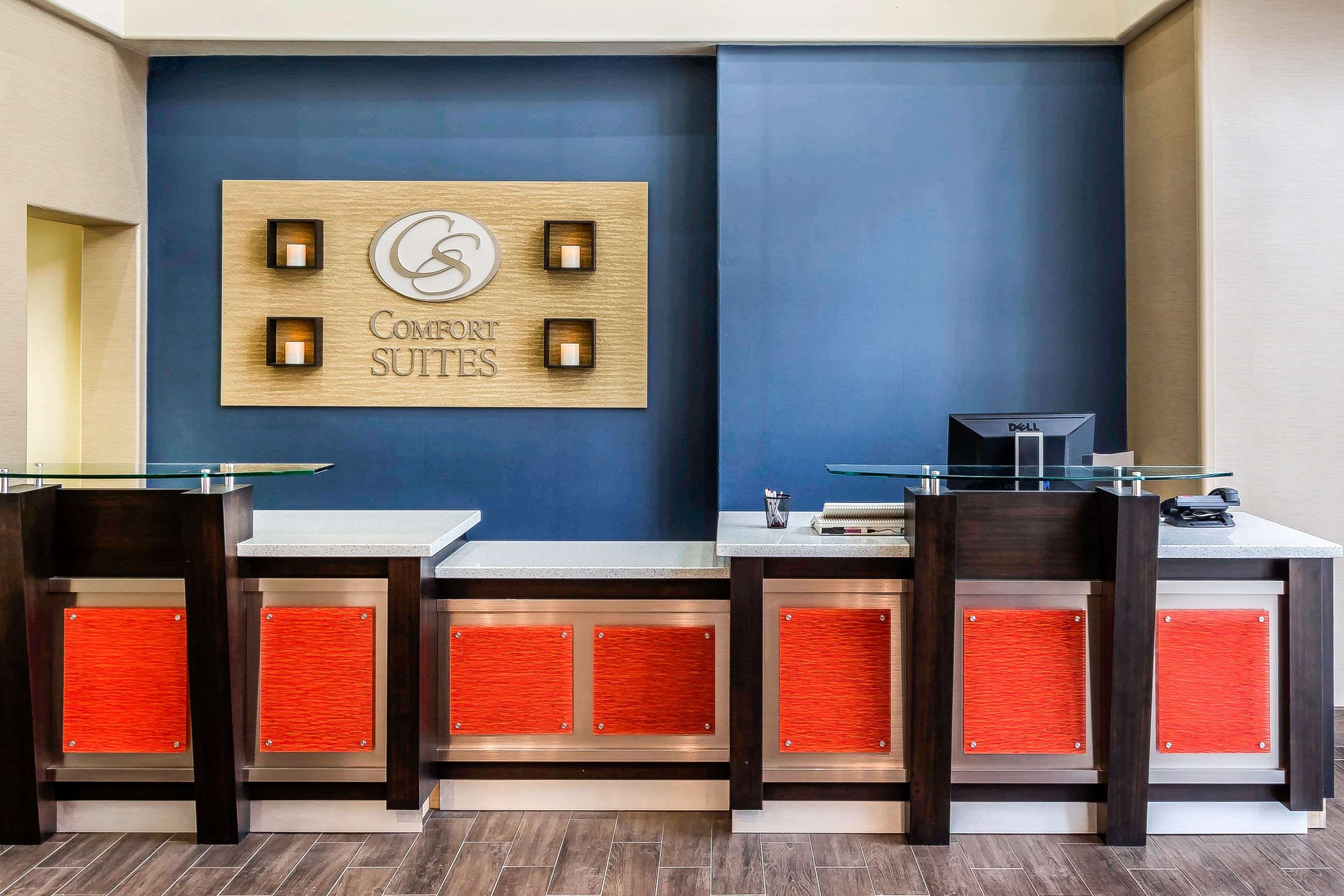 Hotel lobby | Comfort Suites San Jose Airport
