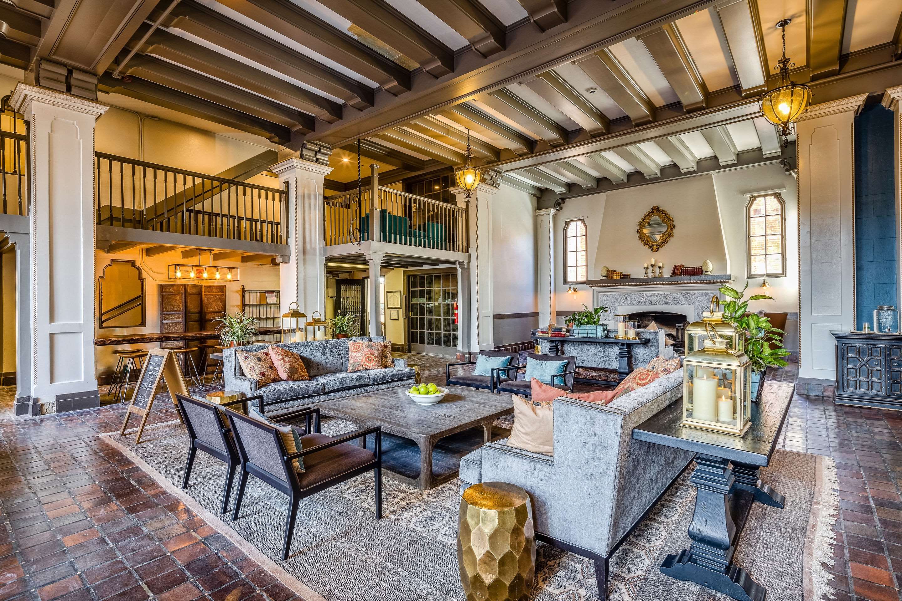 Hotel lobby | Hotel Petaluma, Ascend Hotel Collection