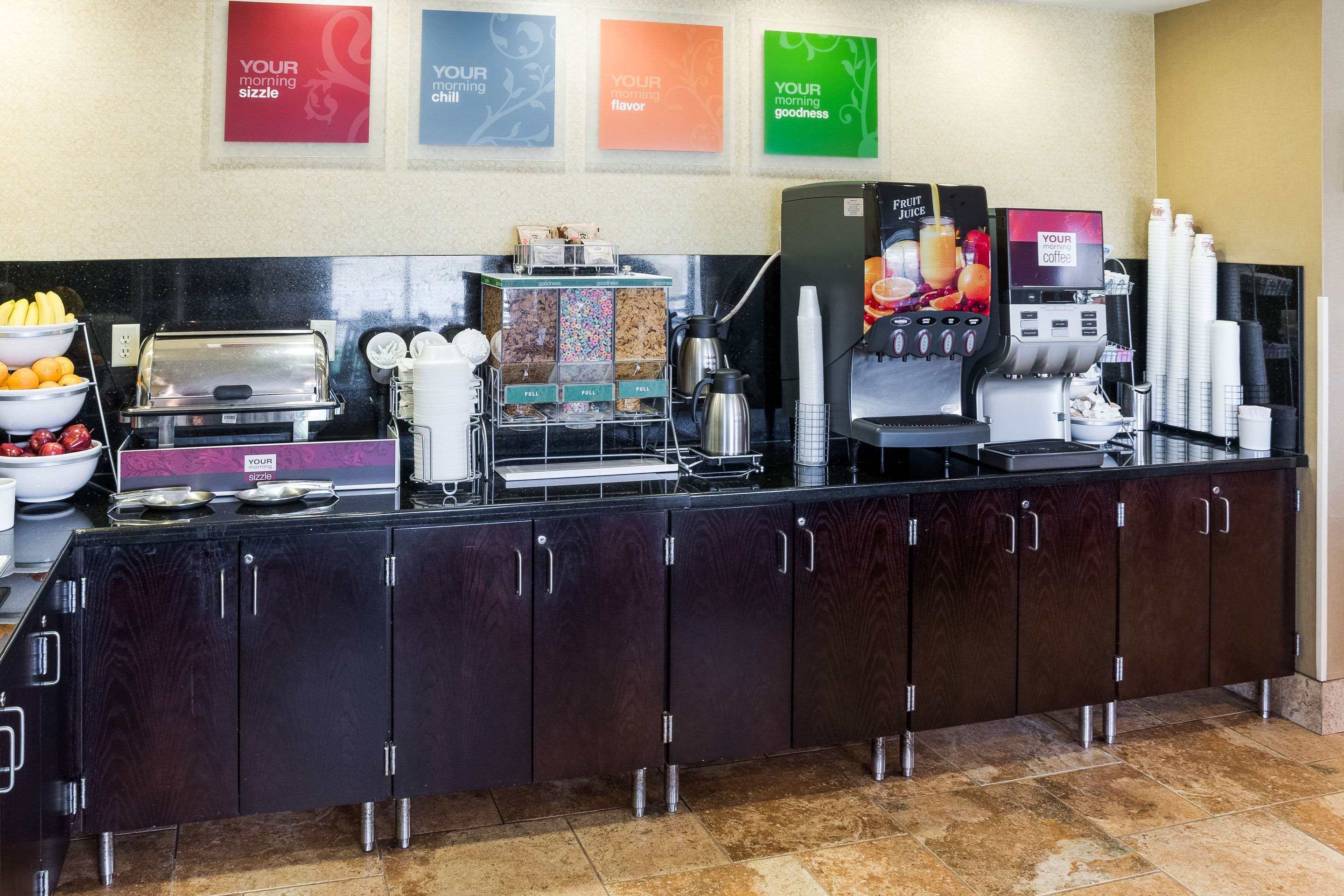 Breakfast area