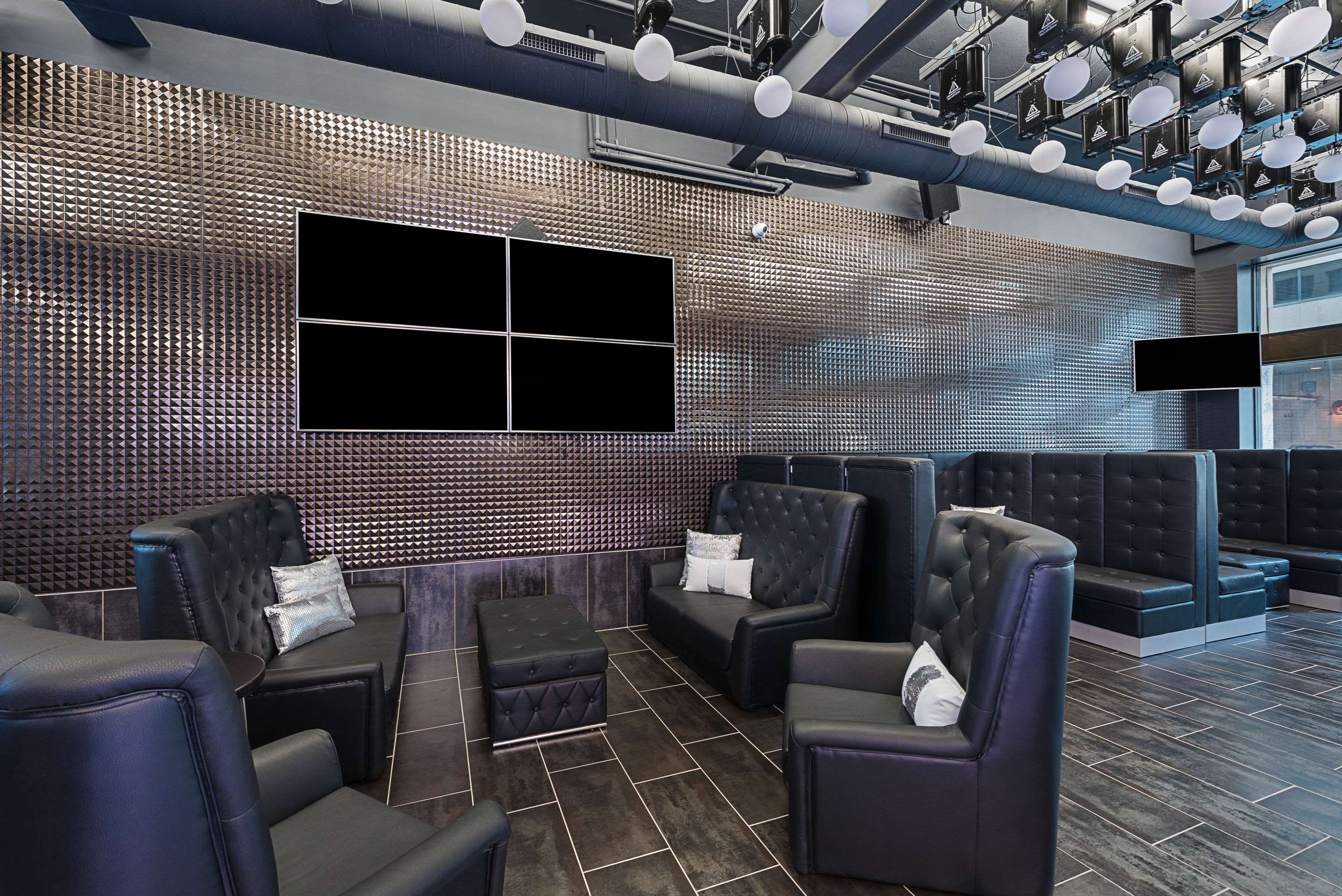 Hotel lounge