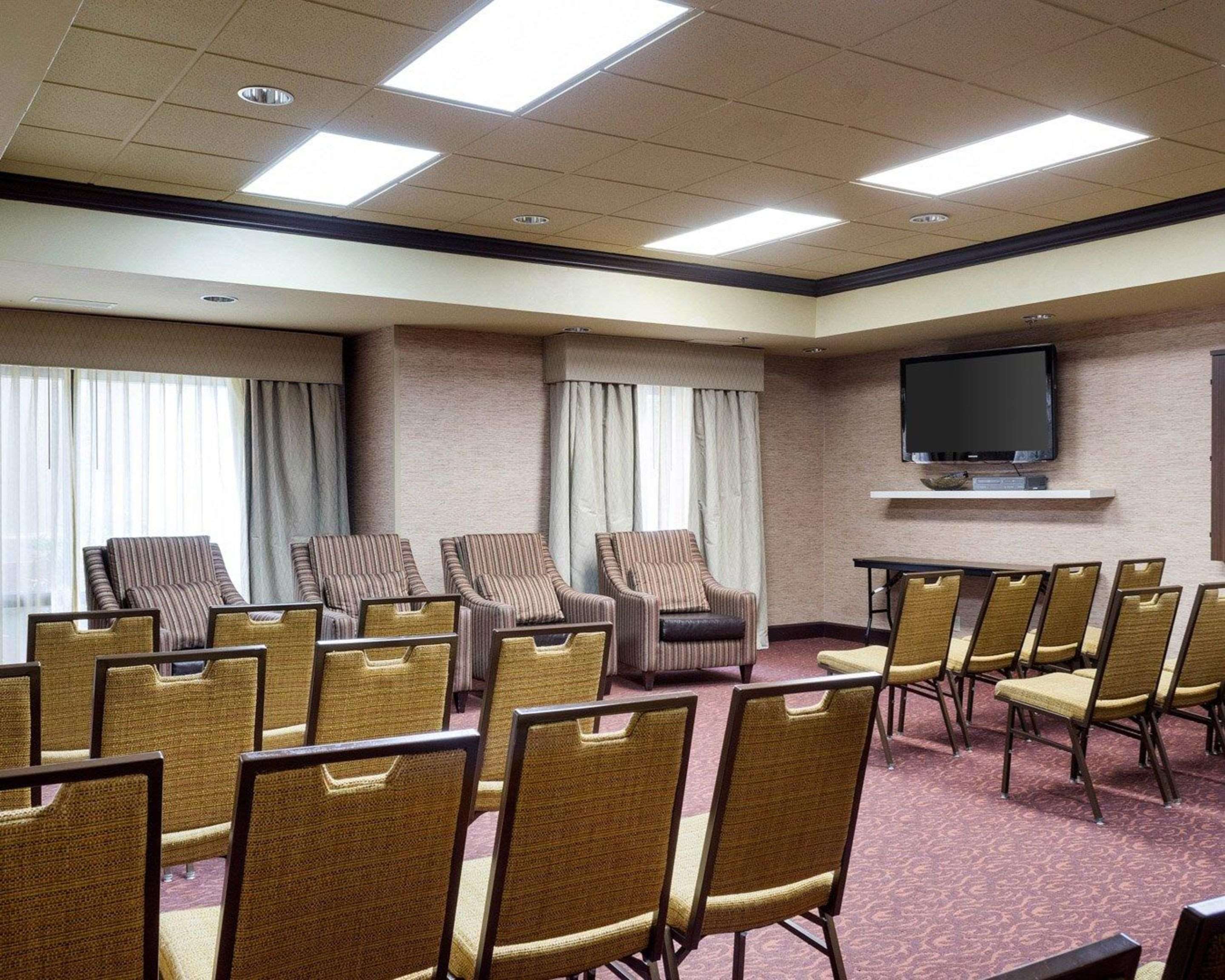 Meeting room with theater-style setup