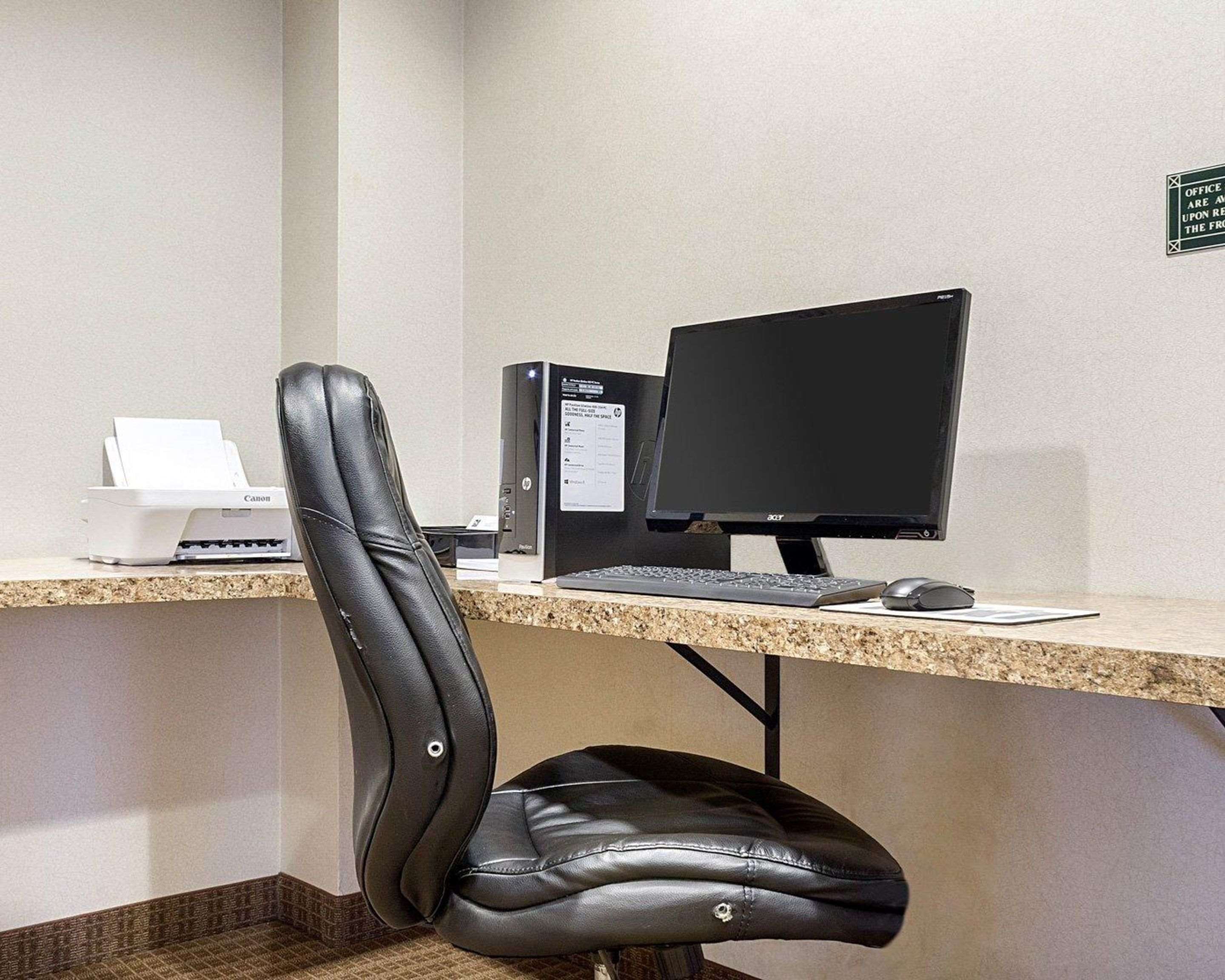 Business center | Quality Inn & Suites Conference Center and Water Park
