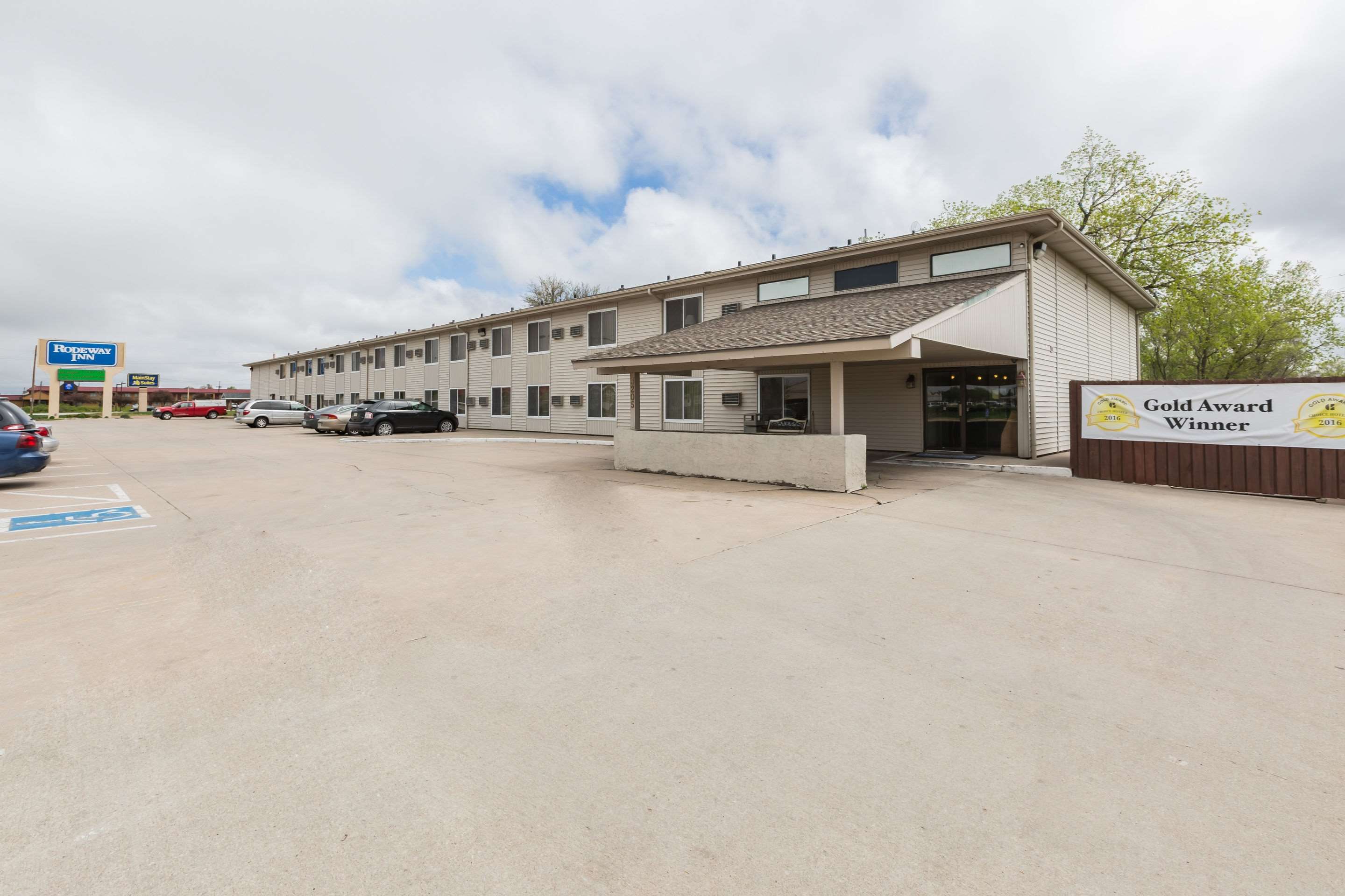 Hotel | Rodeway Inn Grand Island