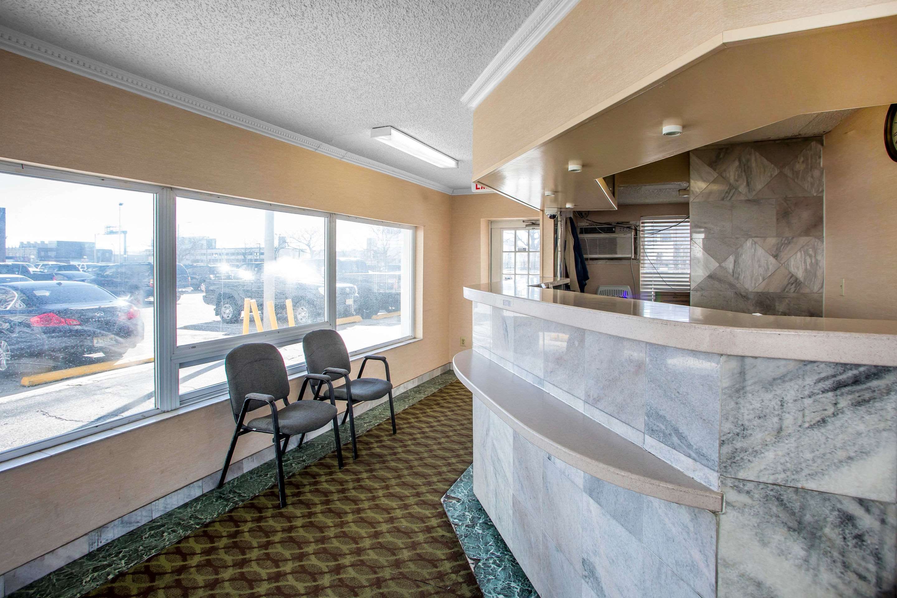 Hotel lobby | Rodeway Inn Boardwalk Atlantic City