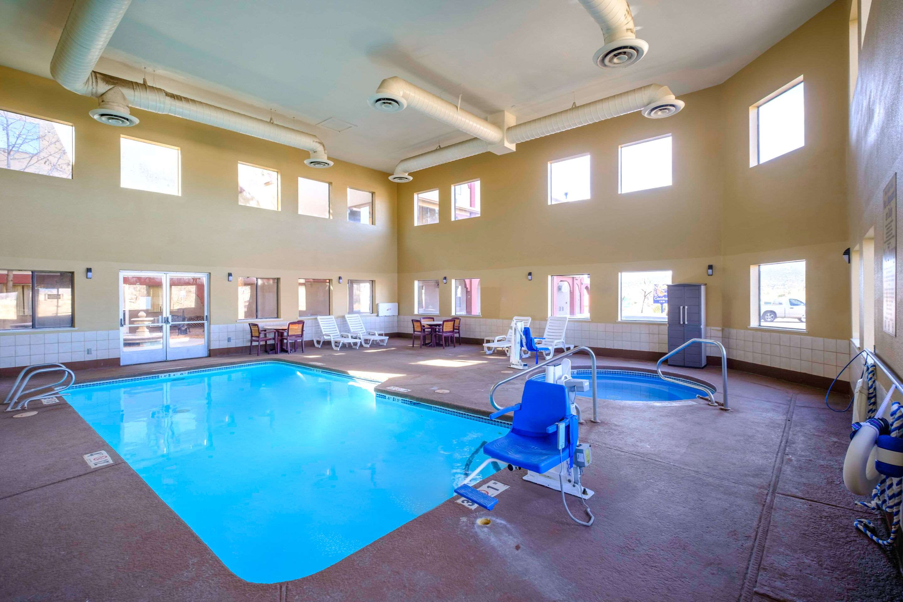 Indoor pool | SureStay Plus Hotel by Best Western Silver City