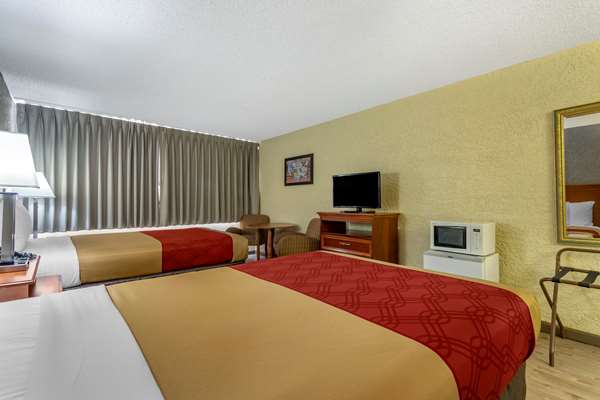  - Econo Lodge Broken Arrow