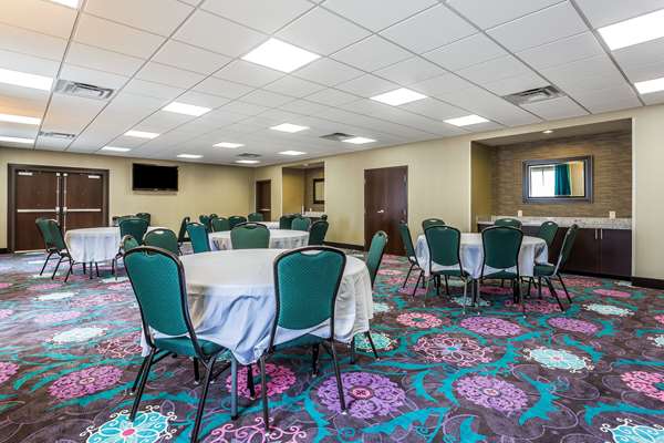  - Comfort Inn & Suites Newcastle