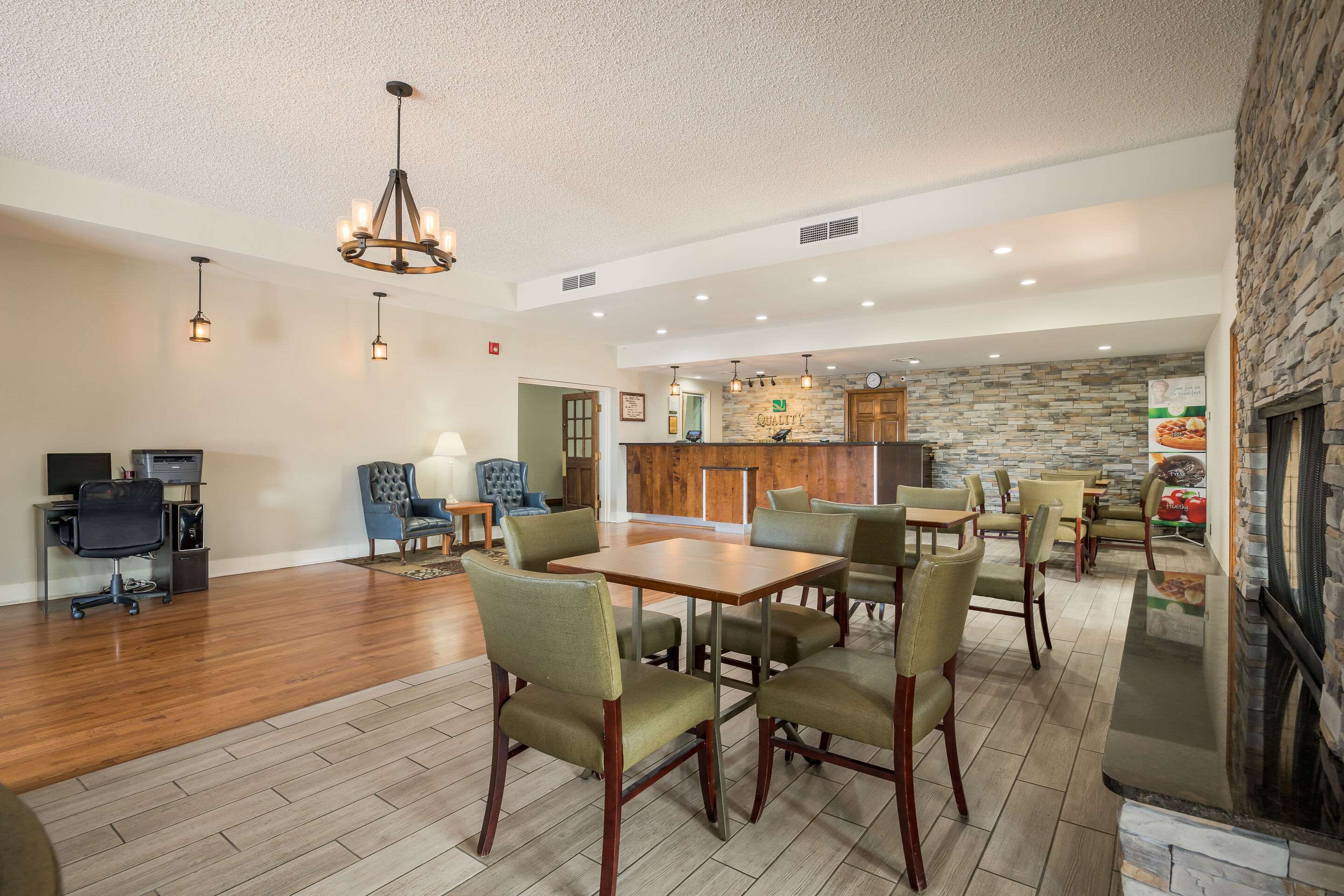 Breakfast area