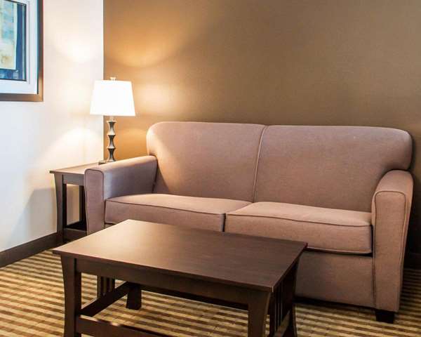  - Comfort Inn & Suites Woodward