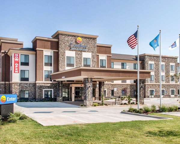 Exterior view - Comfort Inn & Suites Woodward