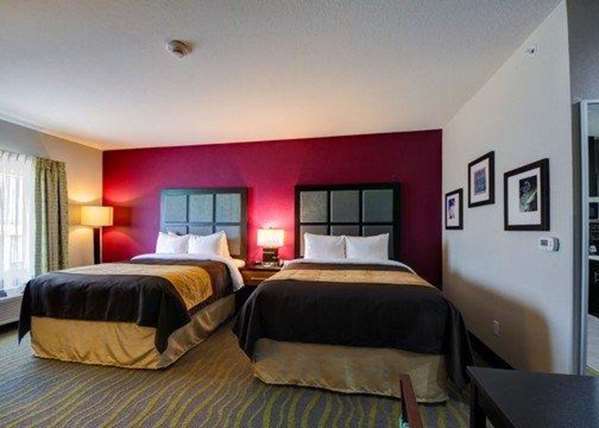 Suite - Comfort Inn & Suites Tulsa - I-44, Exits 221B & 222A