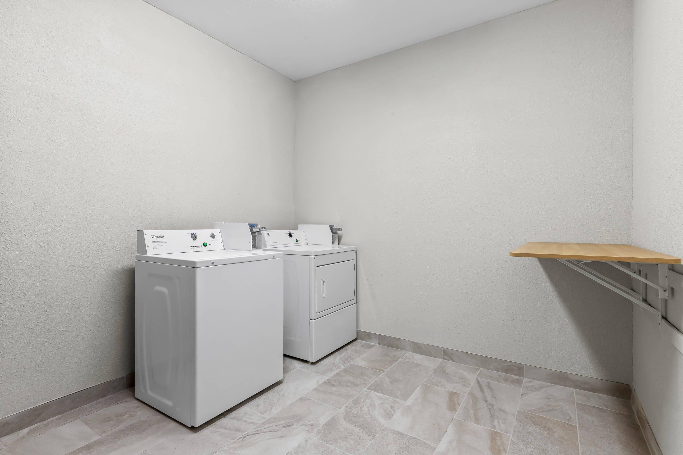 Guest laundry facilities | Rodeway Inn Tahlequah