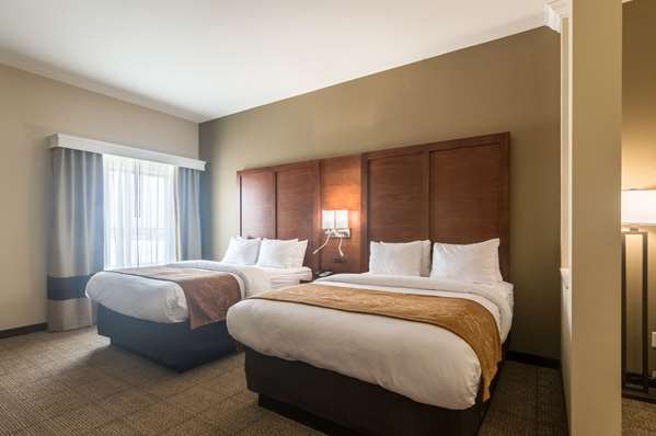 Suite - Comfort Suites Oklahoma City - I-40, Exit 145