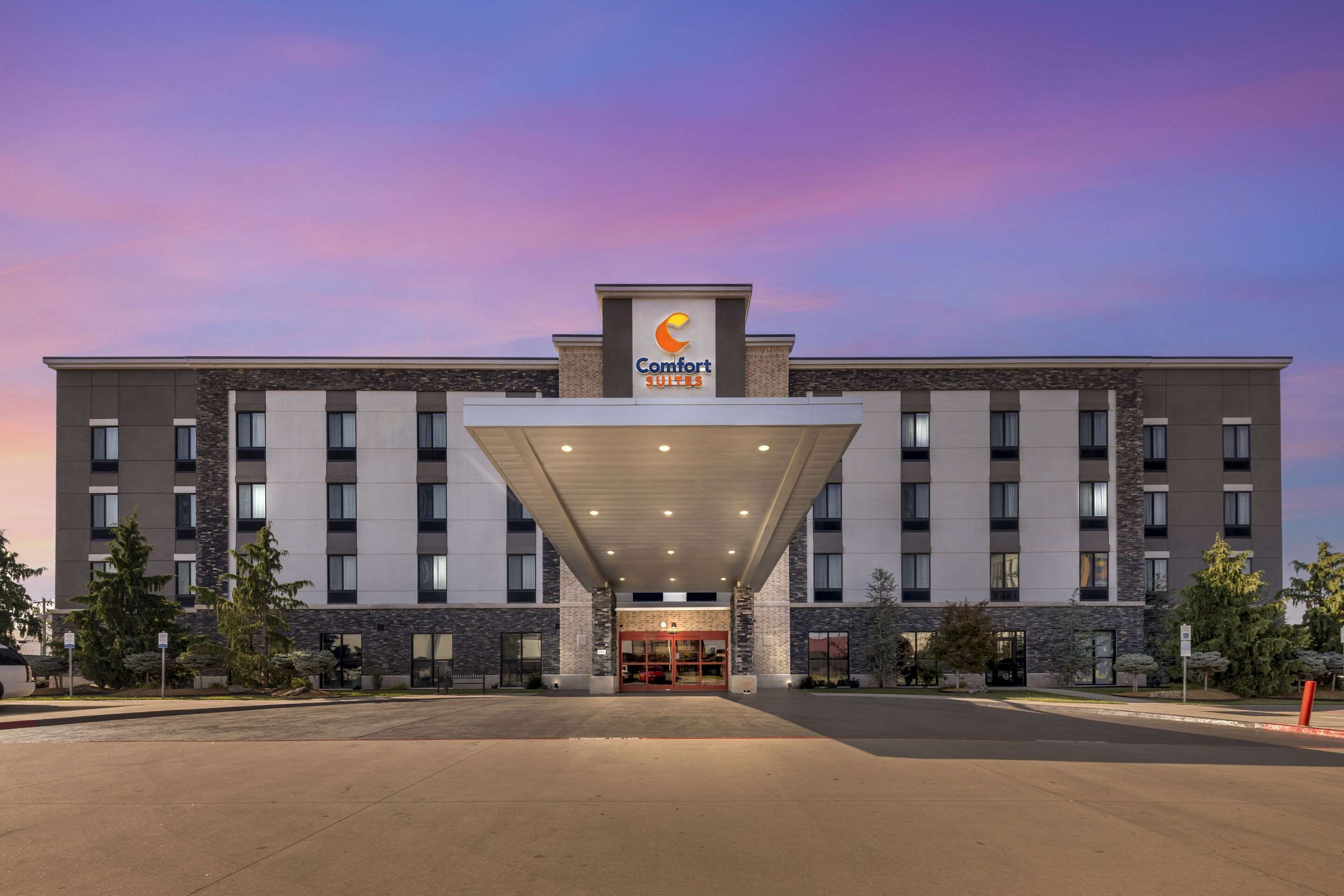 Twilight | Comfort Suites Meridian and I-40
