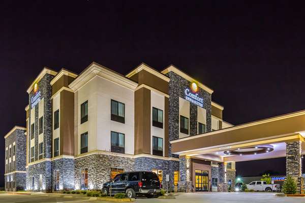Exterior view - Comfort Inn & Suites Moore - I-35, Exit 118