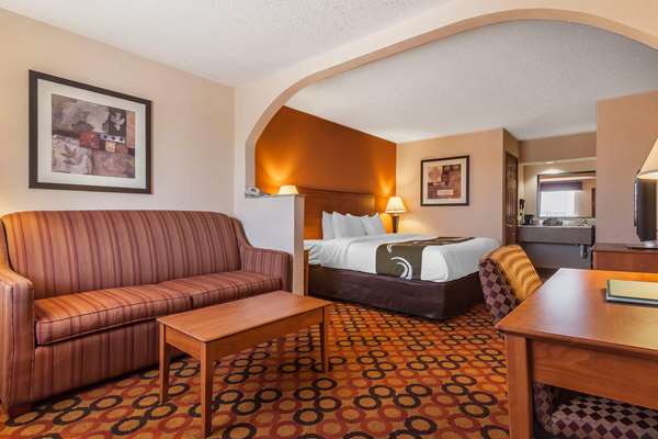  - Quality Inn & Suites Owasso