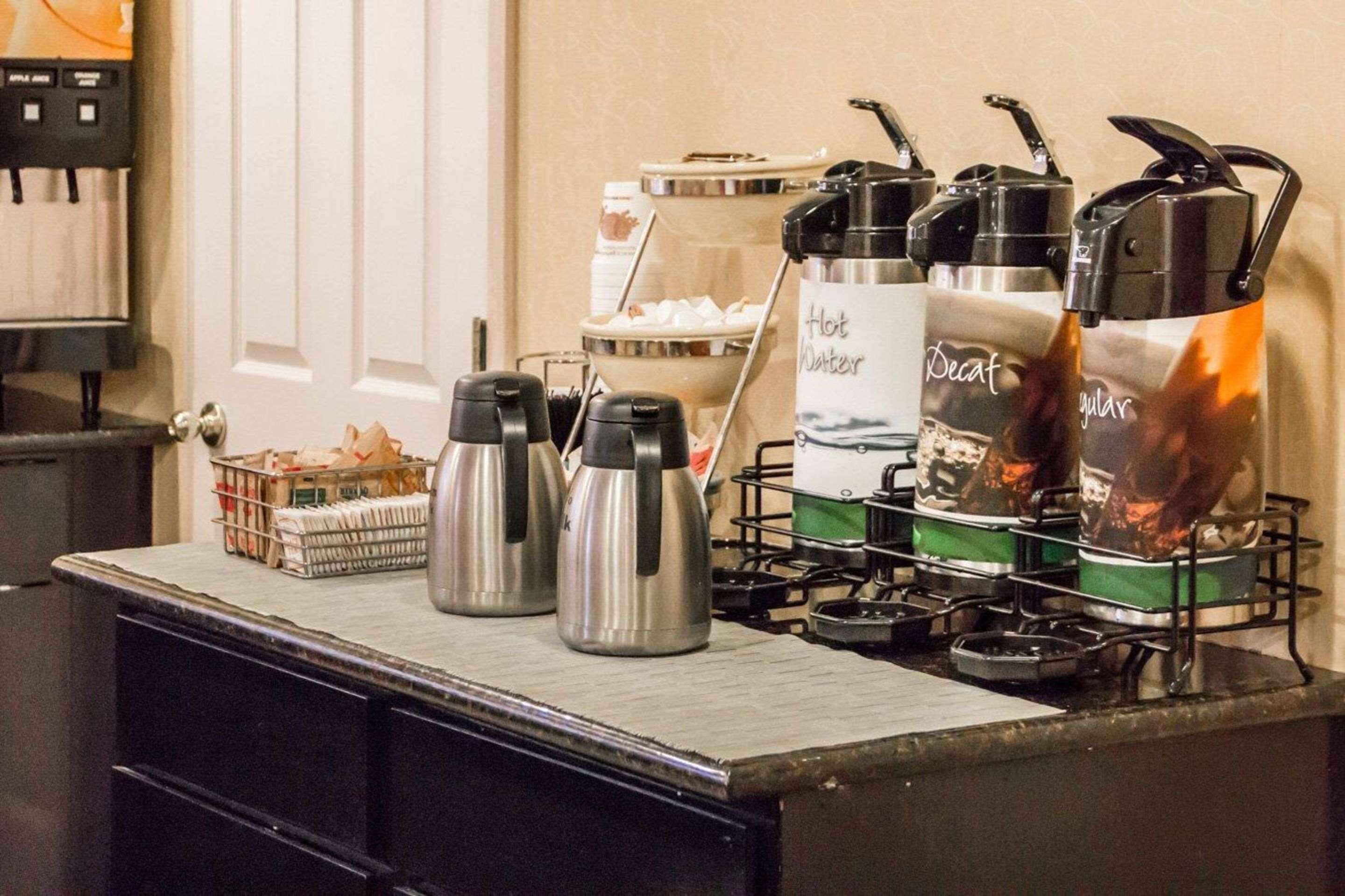 Free coffee | Quality Inn Broken Arrow - Tulsa
