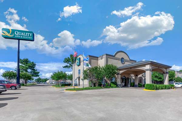 Exterior view - Quality Inn & Suites Durant