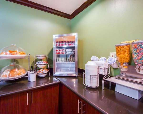 Amenities - Sleep Inn & Suites Edmond