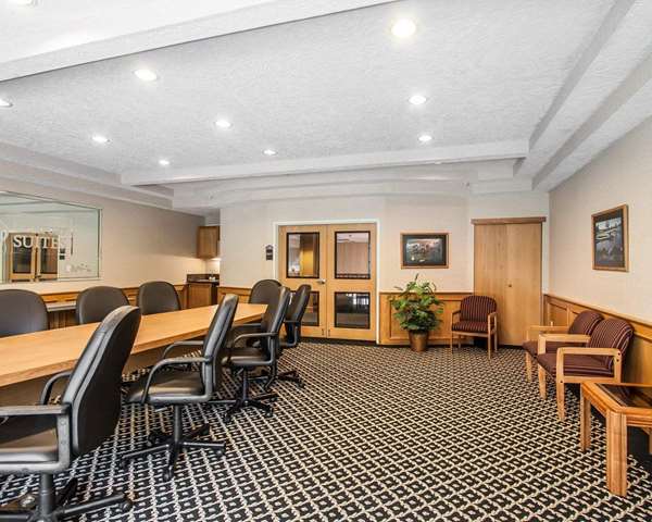  - Comfort Suites Clackamas