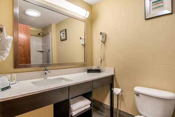  - Quality Inn & Suites Albany - I-5, Exit 234