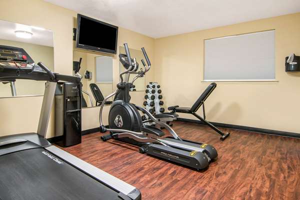 Fitness/ Exercise Room - Quality Inn & Suites Albany - I-5, Exit 234