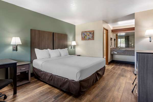  - Econo Lodge Portland - I-205, Exit 23A