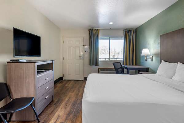  - Econo Lodge Portland - I-205, Exit 23A